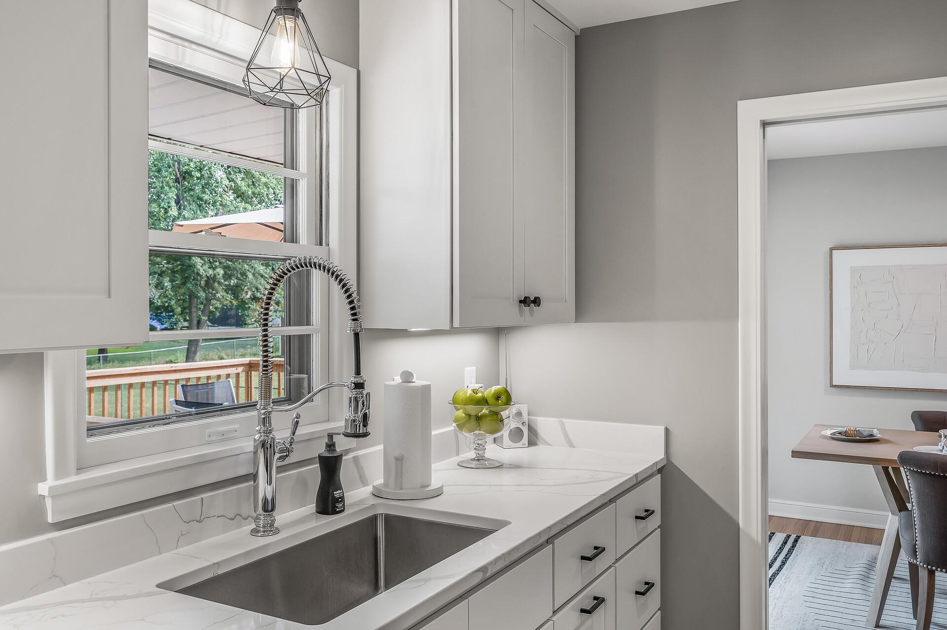 2754 Hamline Avenue N