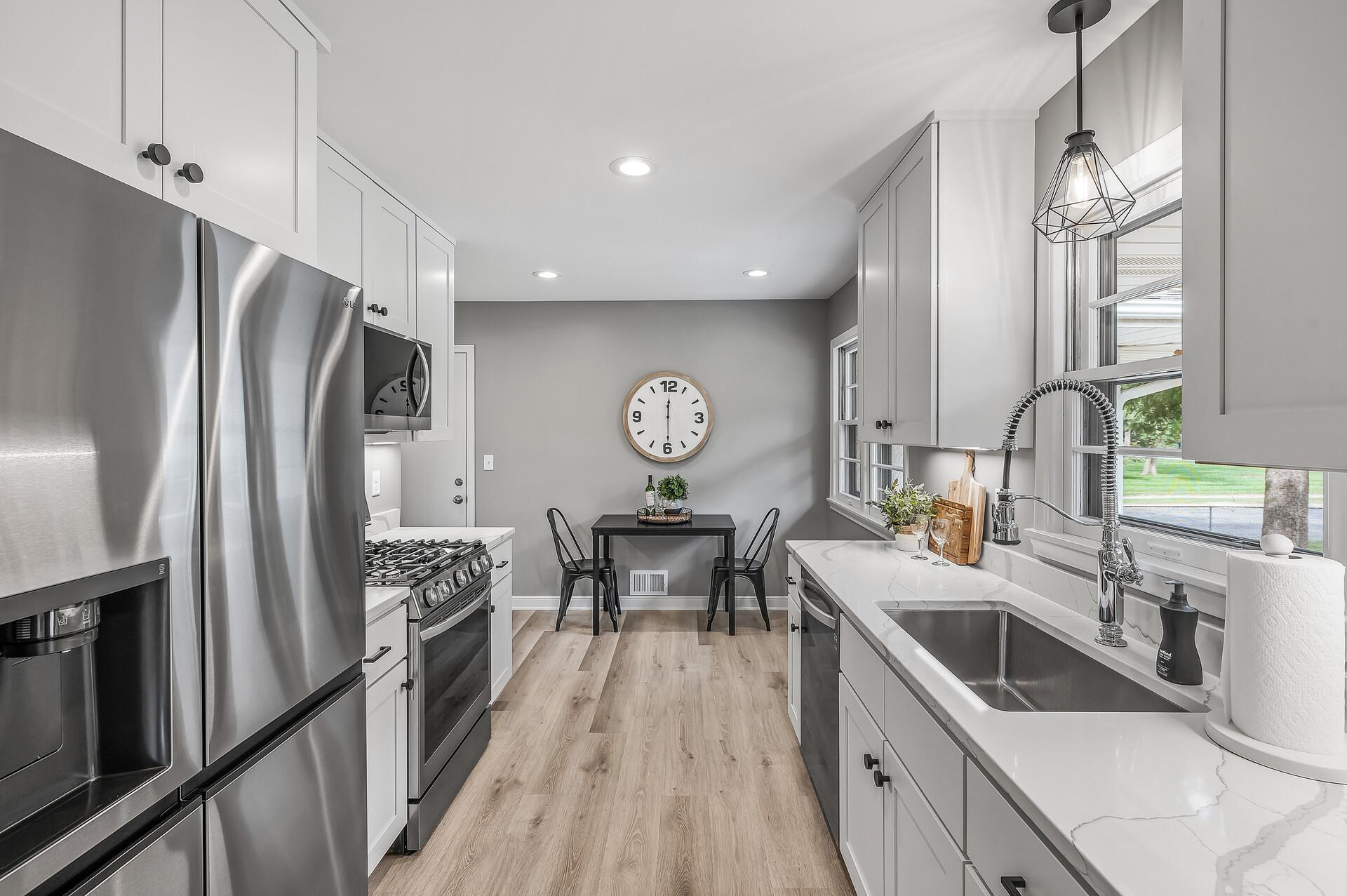 2754 Hamline Avenue N