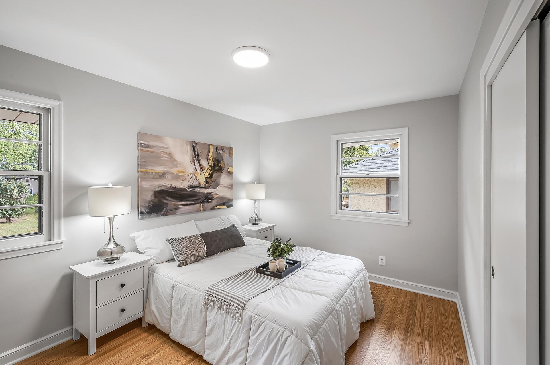 2754 Hamline Avenue N