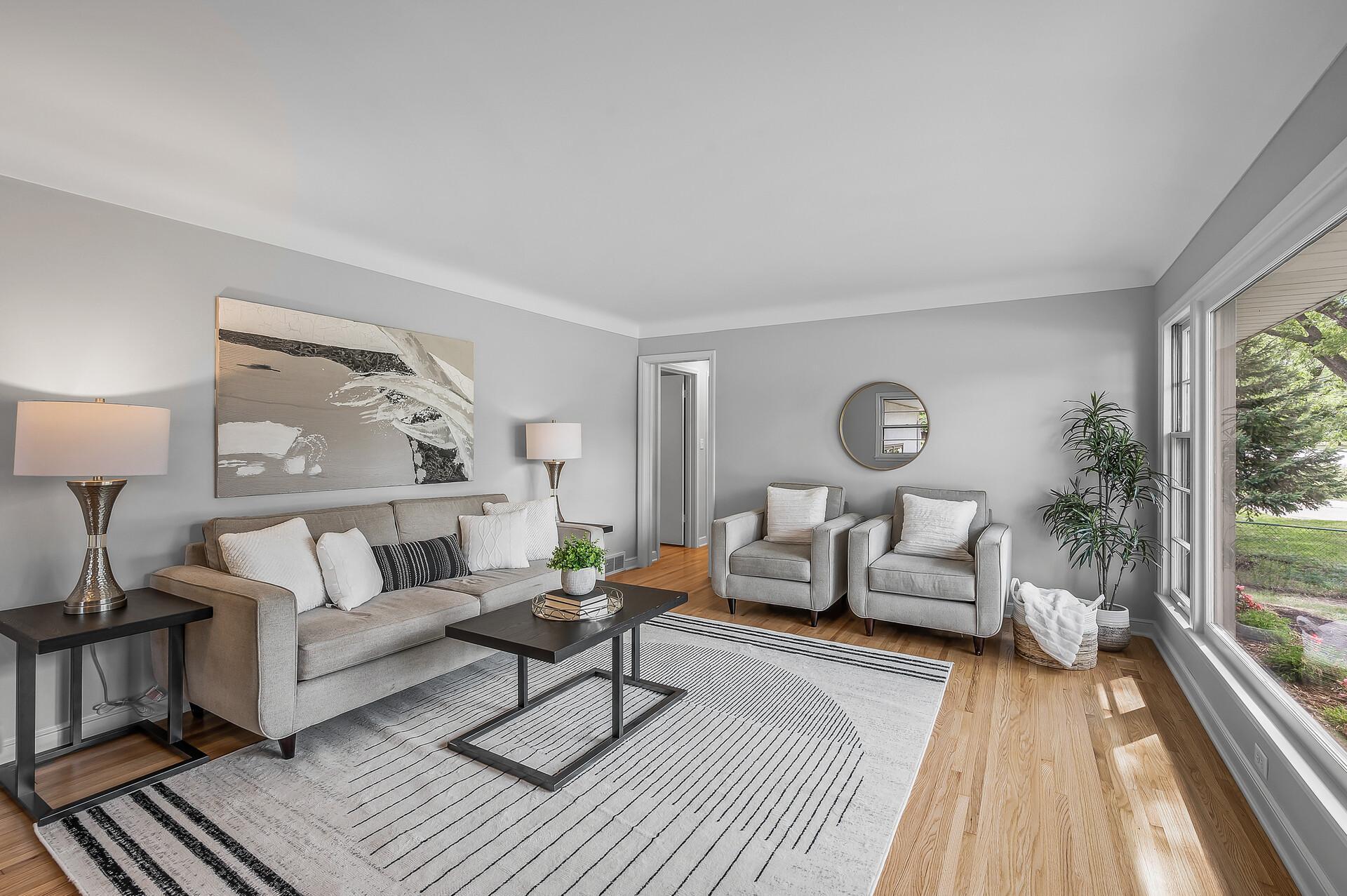 2754 Hamline Avenue N