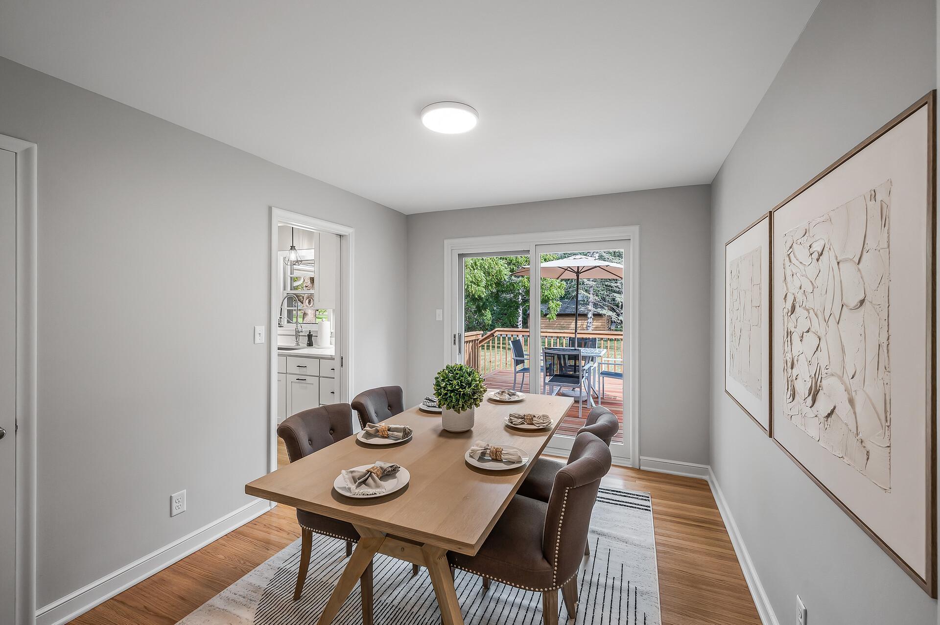 2754 Hamline Avenue N