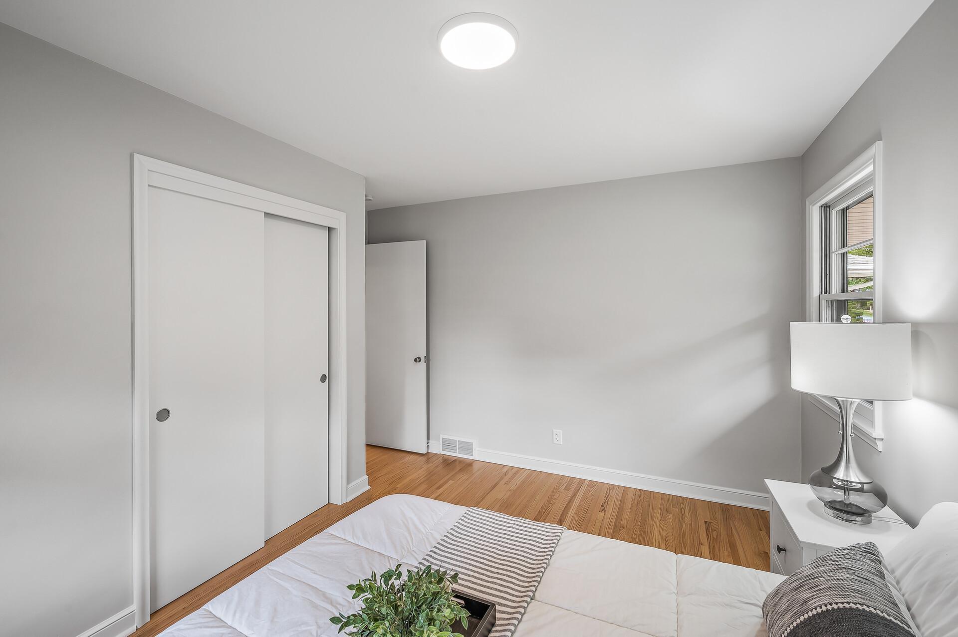 2754 Hamline Avenue N