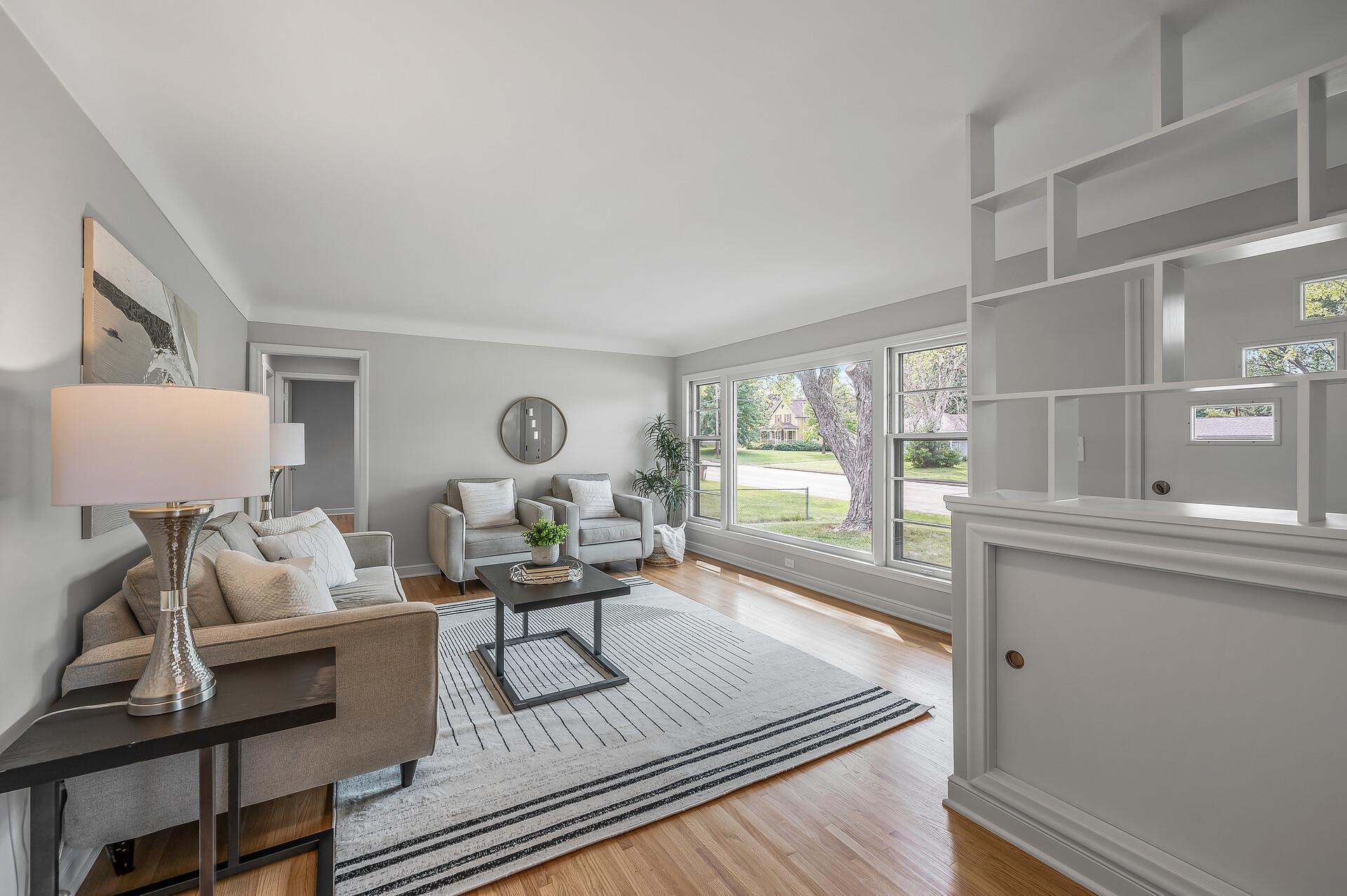 2754 Hamline Avenue N