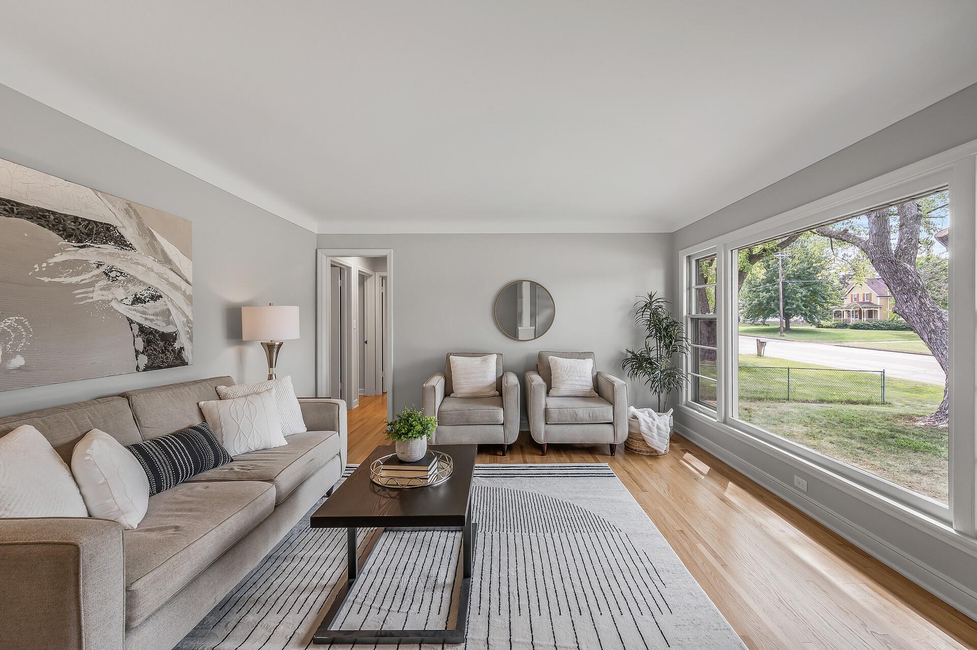 2754 Hamline Avenue N