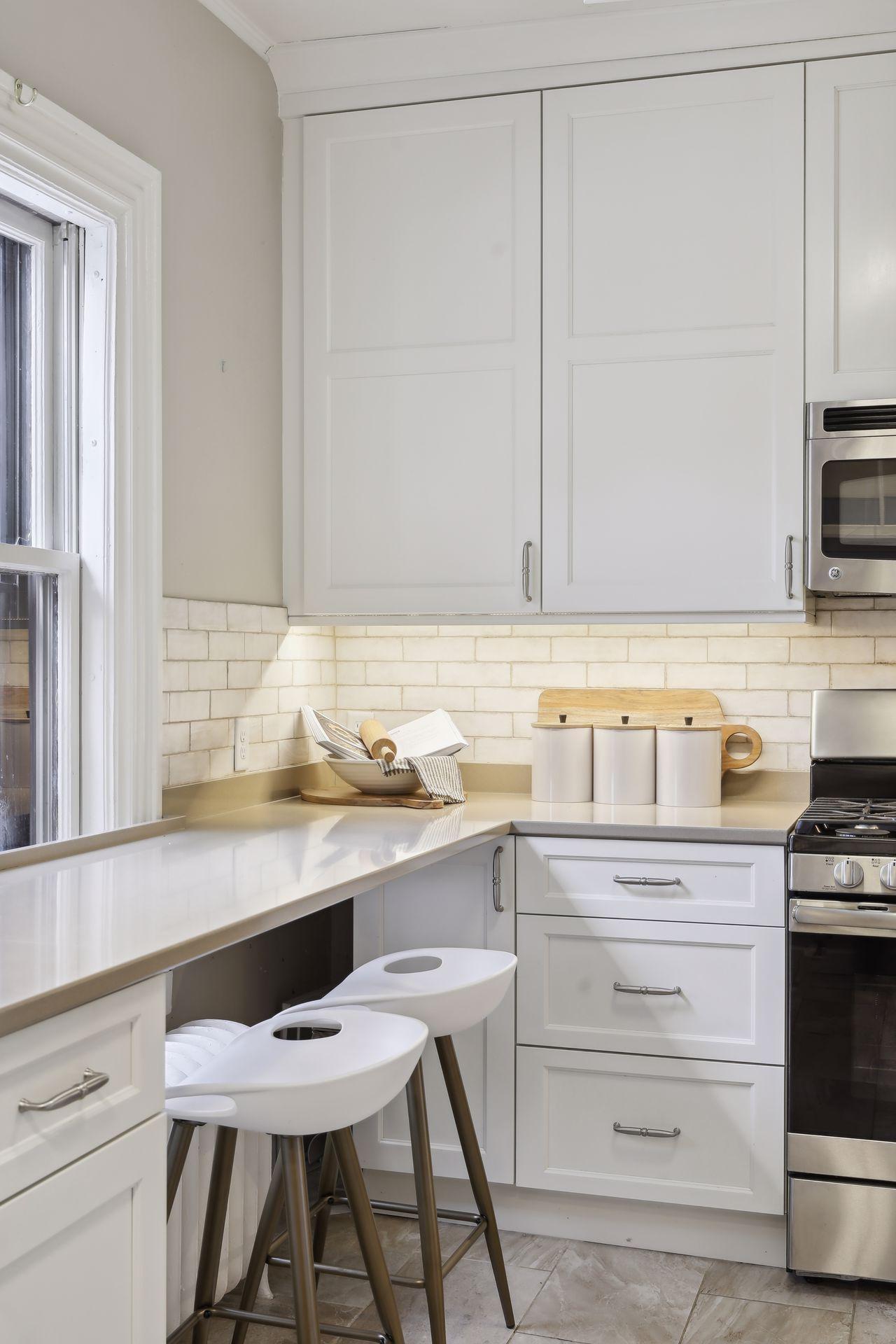 149 Grotto Street S Unit: 3