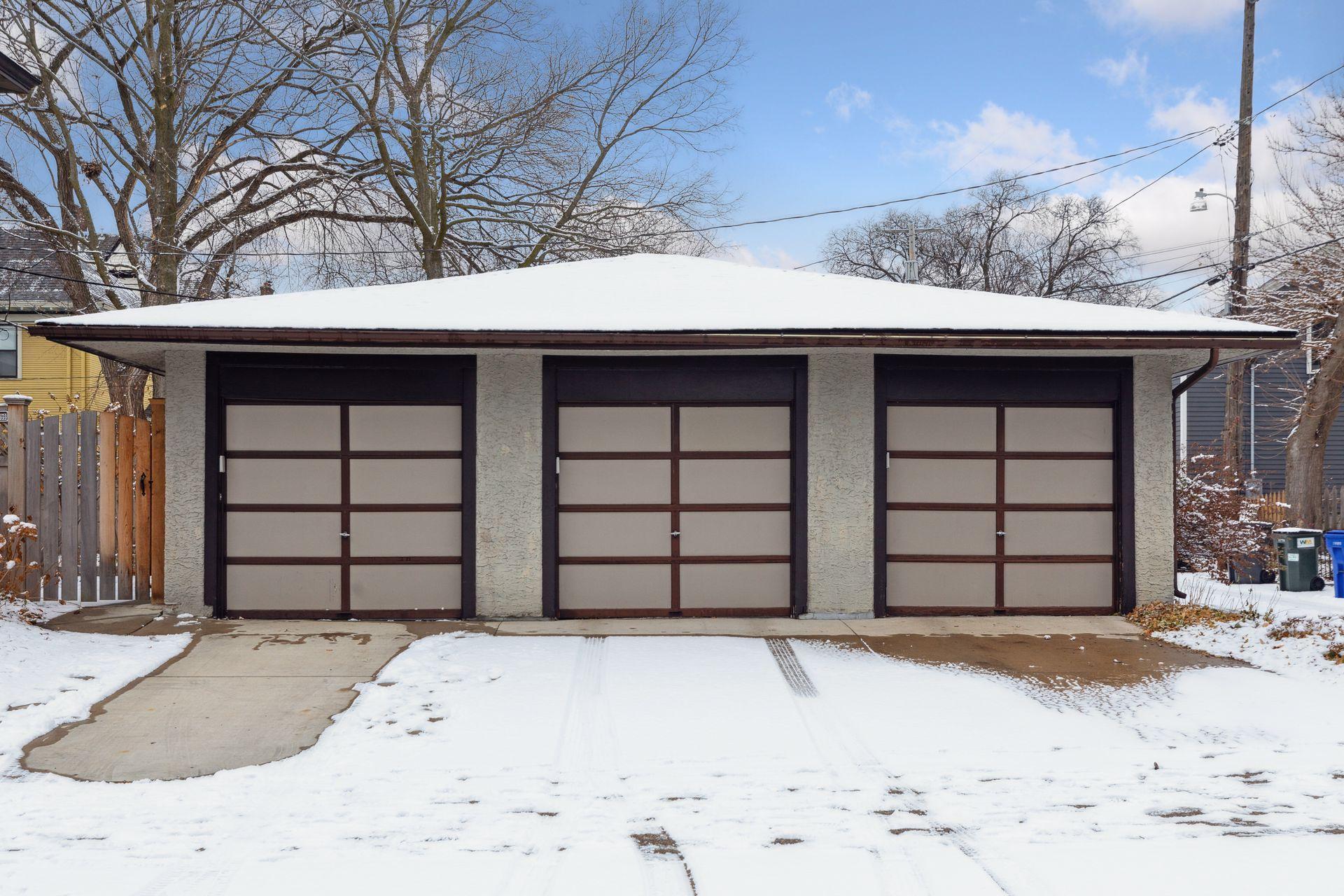 149 Grotto Street S Unit: 3