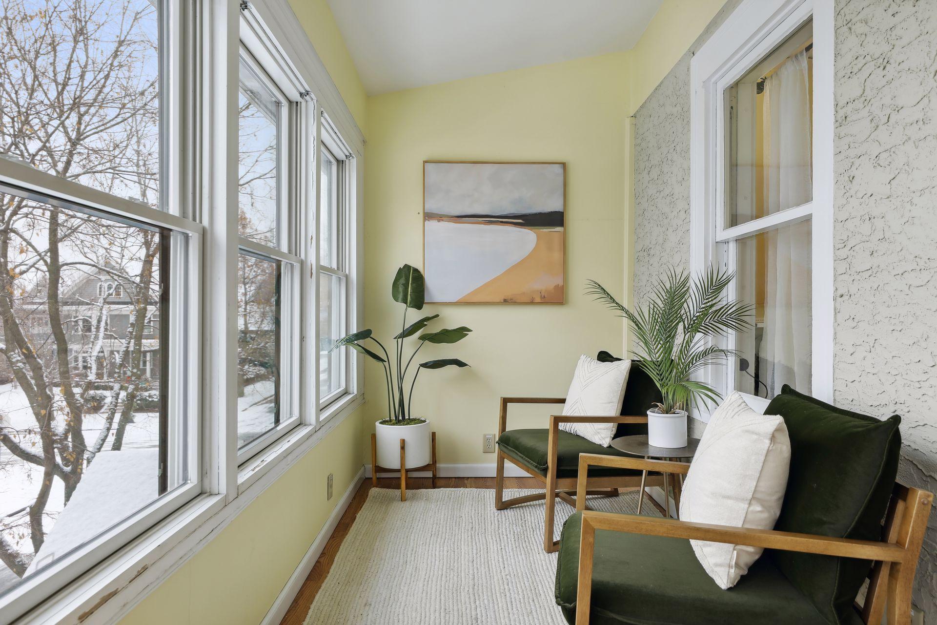 149 Grotto Street S Unit: 3