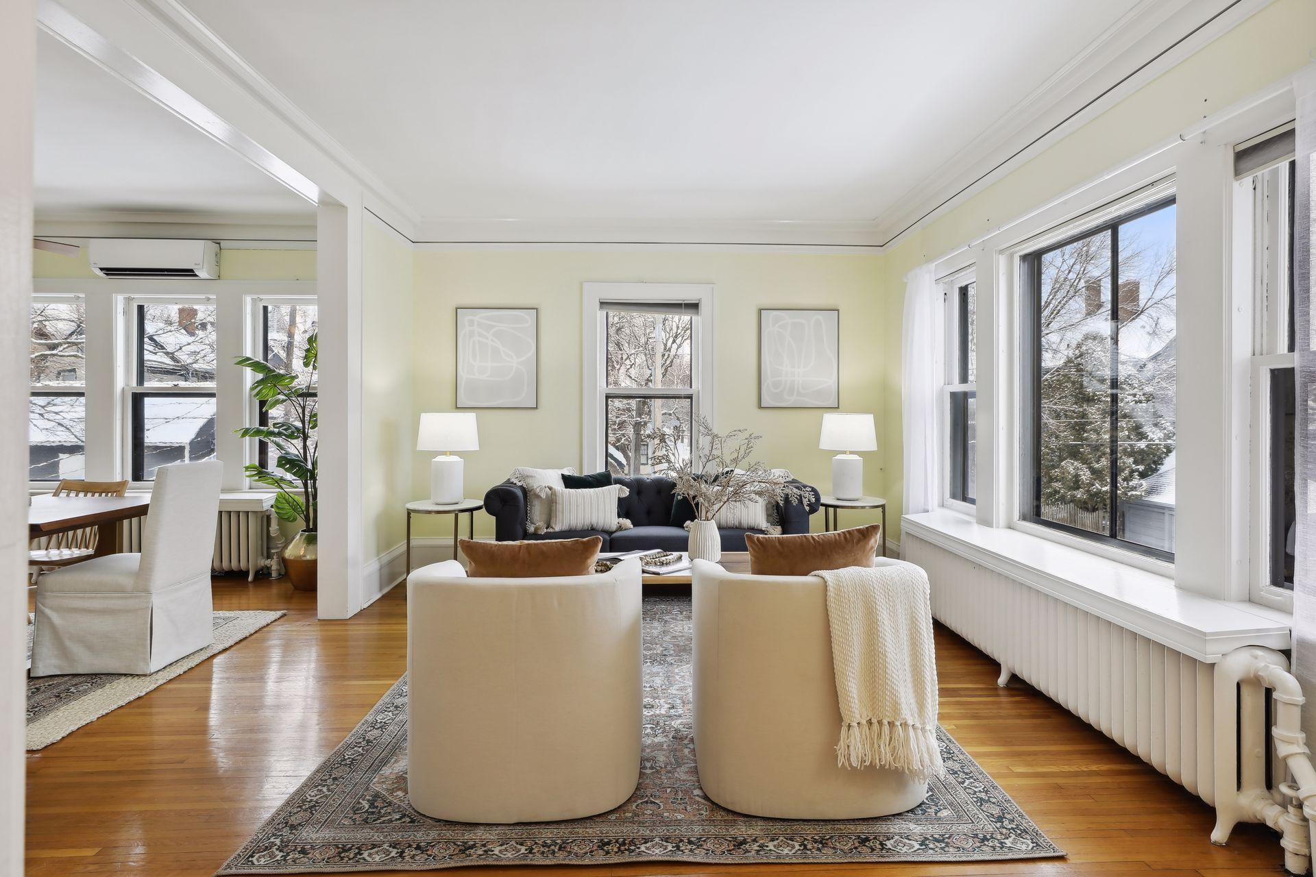 149 Grotto Street S Unit: 3