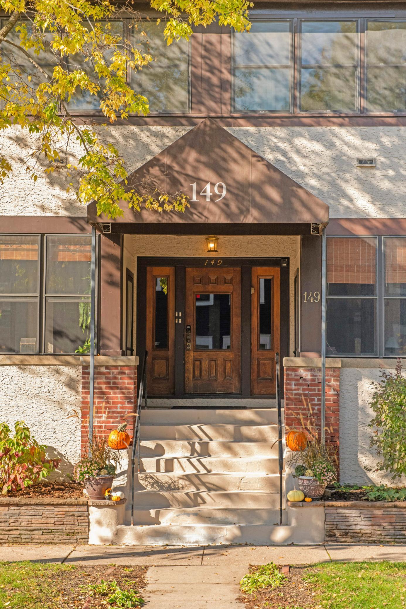 149 Grotto Street S Unit: 3