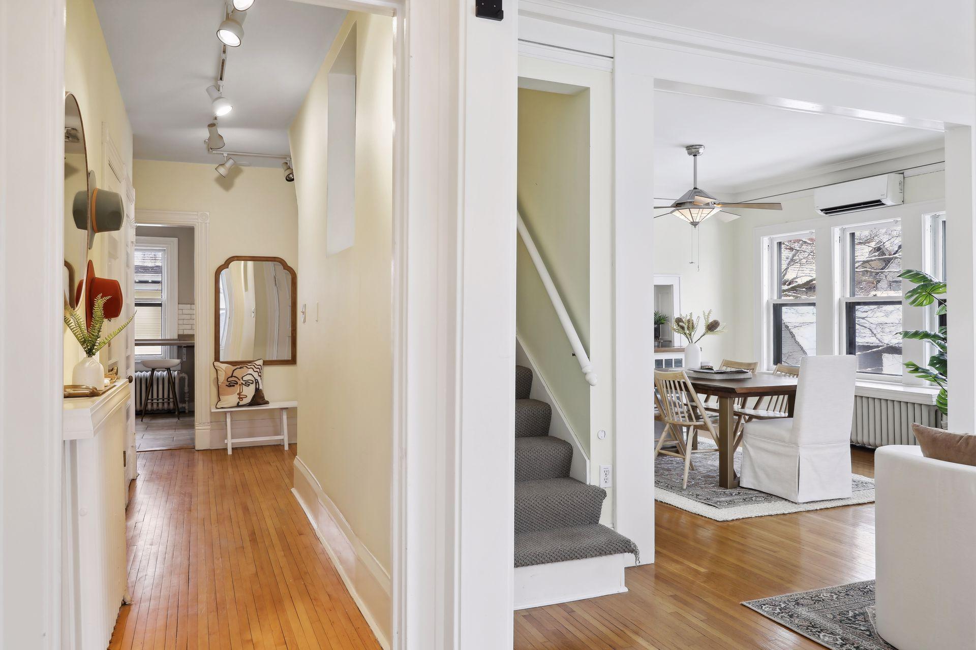 149 Grotto Street S Unit: 3