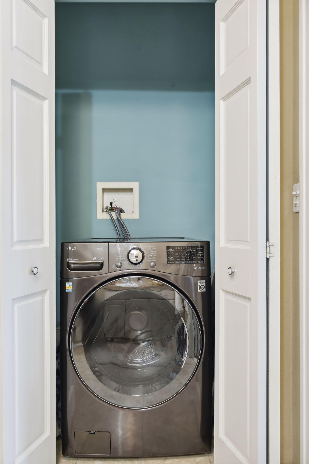 149 Grotto Street S Unit: 3