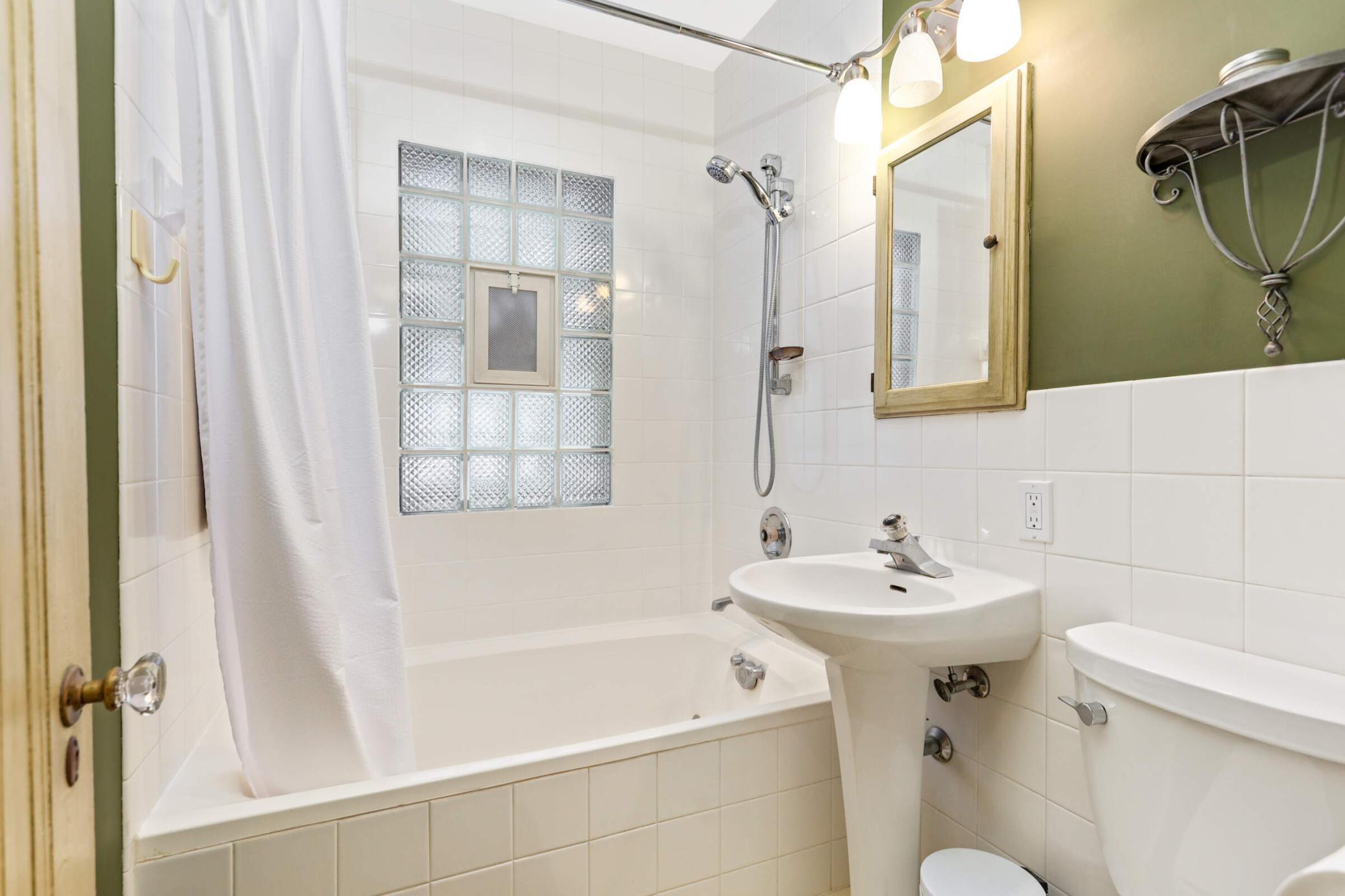 5344 Emerson Avenue S