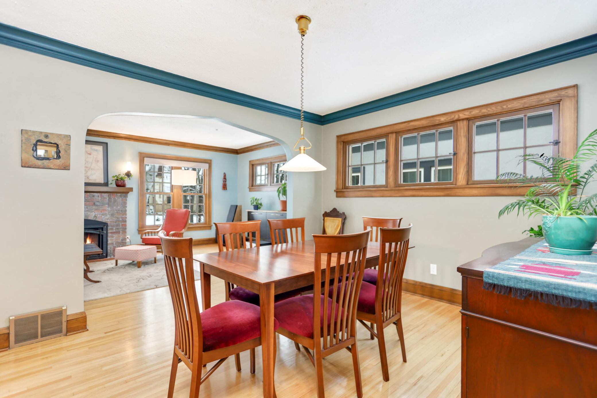 5344 Emerson Avenue S