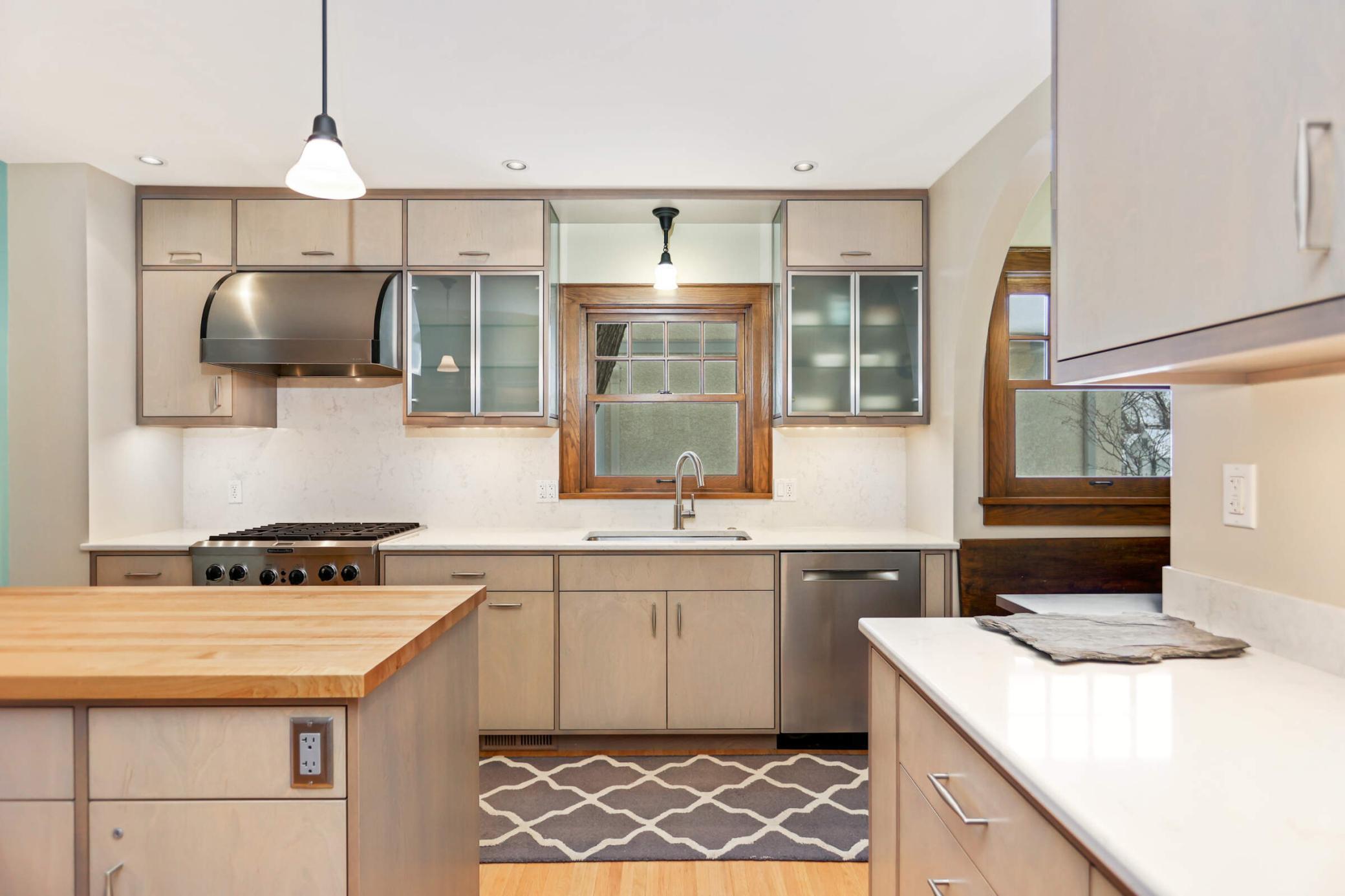 5344 Emerson Avenue S