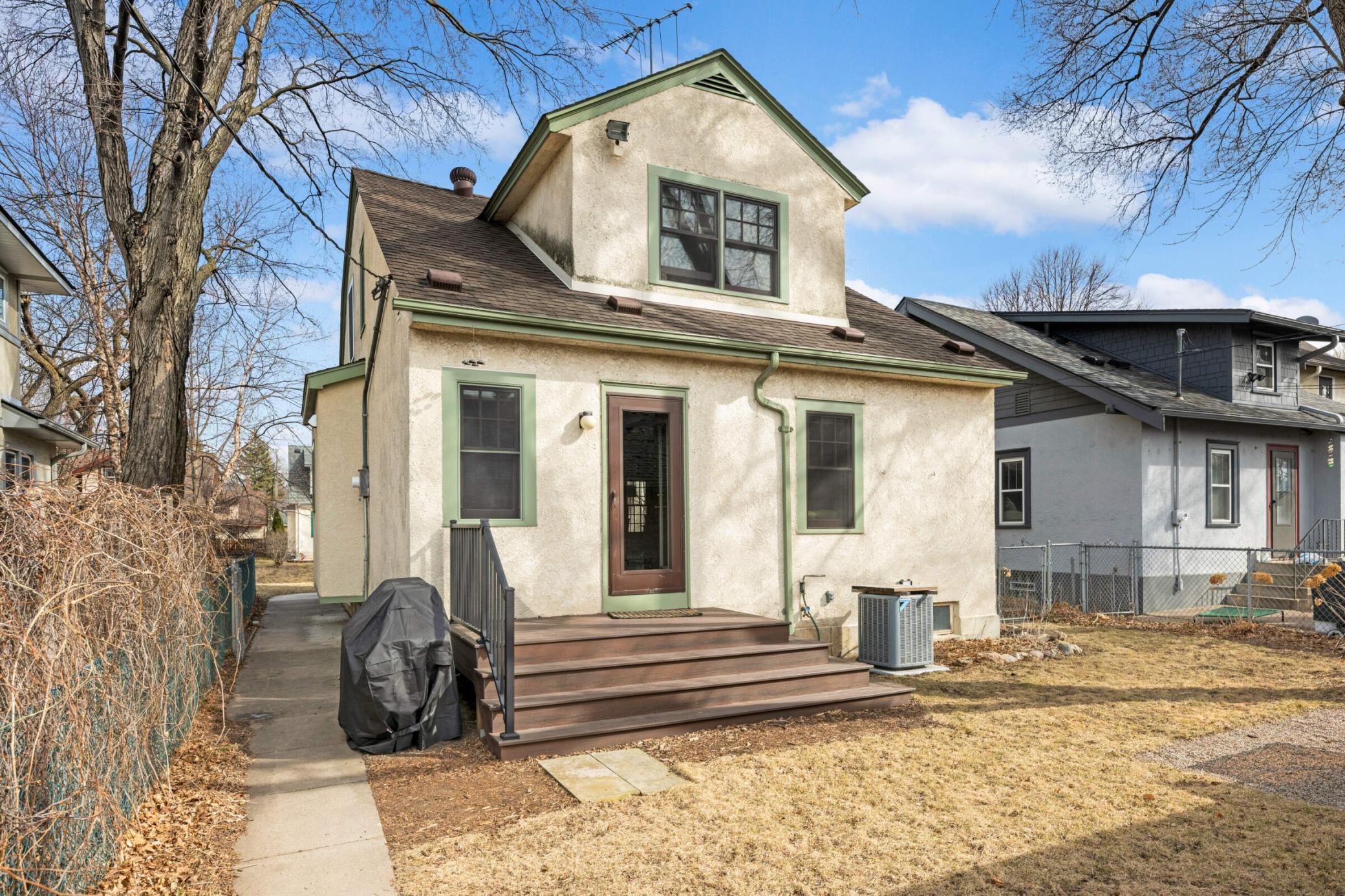 5344 Emerson Avenue S