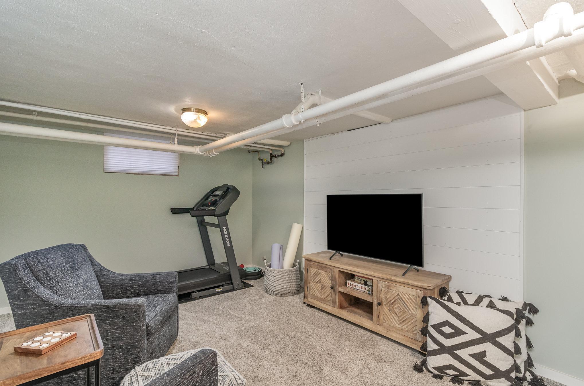 4700 Blaisdell Avenue