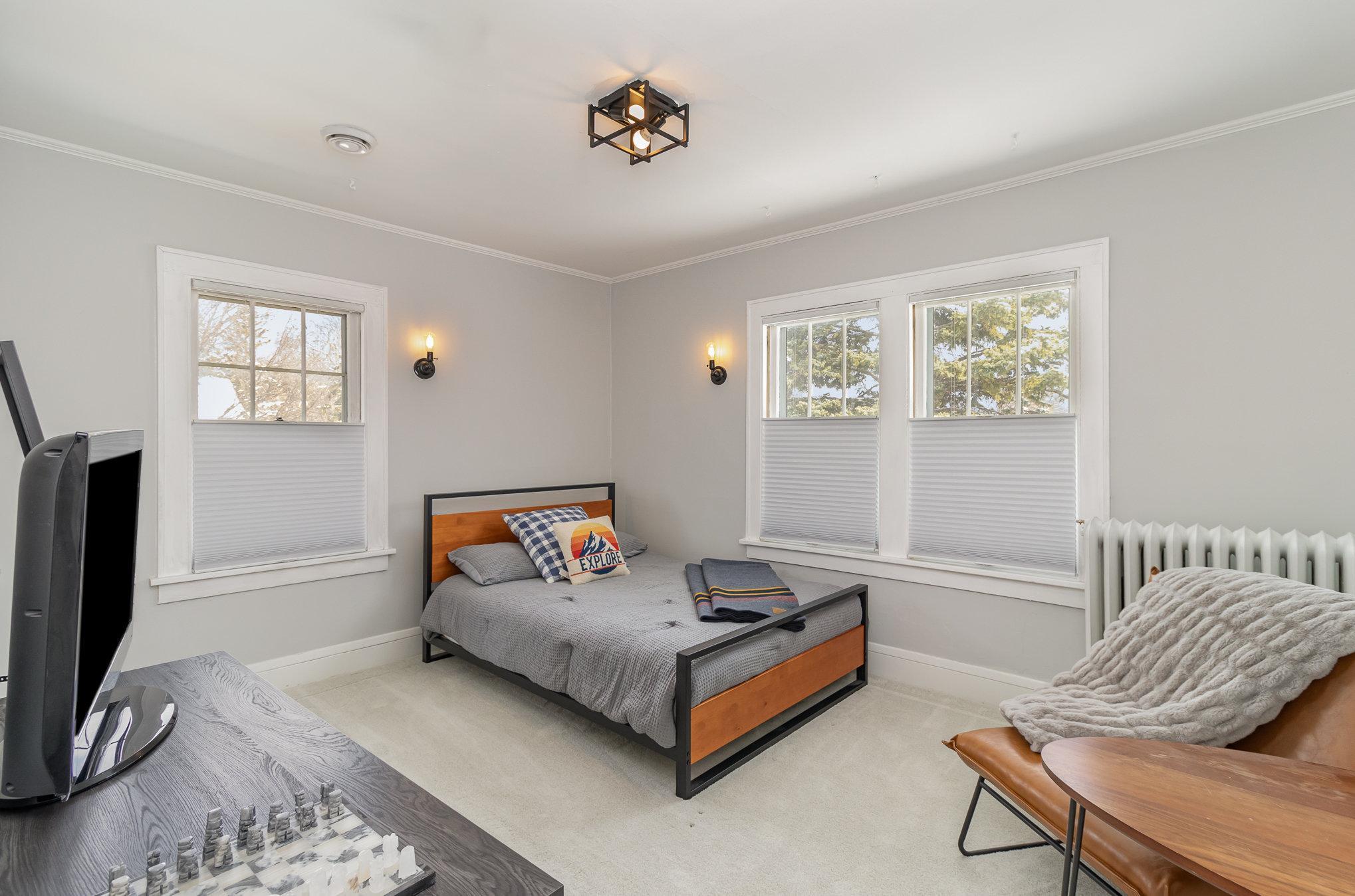 4700 Blaisdell Avenue