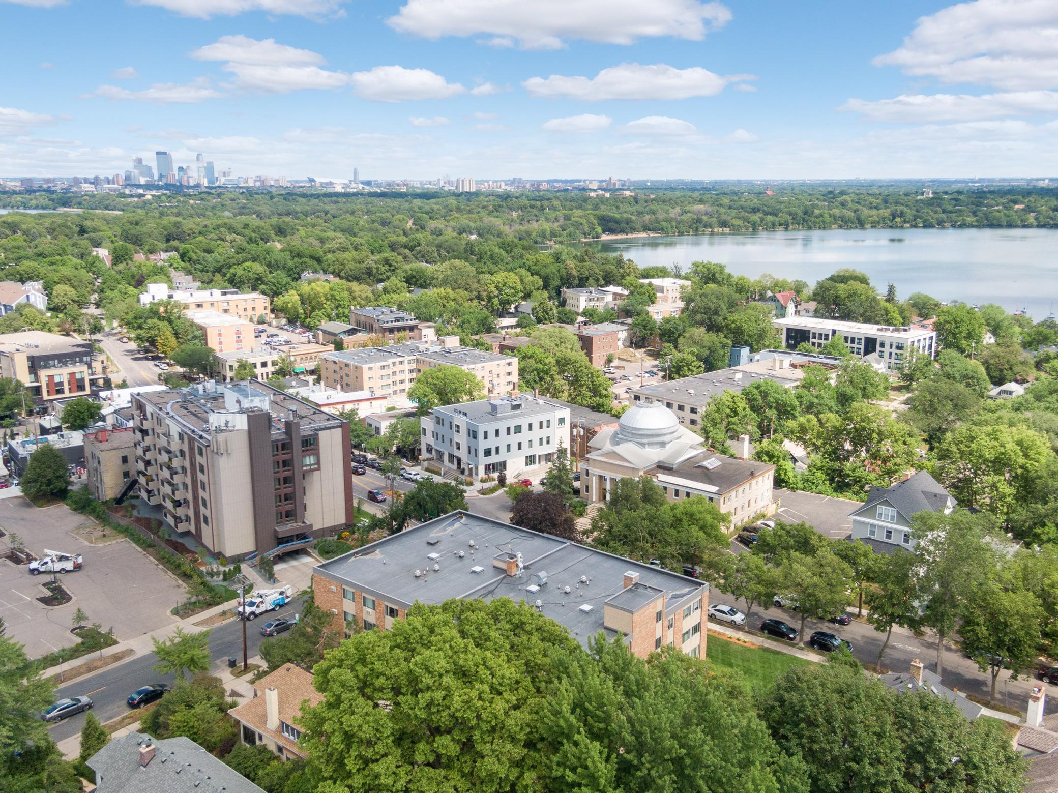 4425 Zenith Avenue S