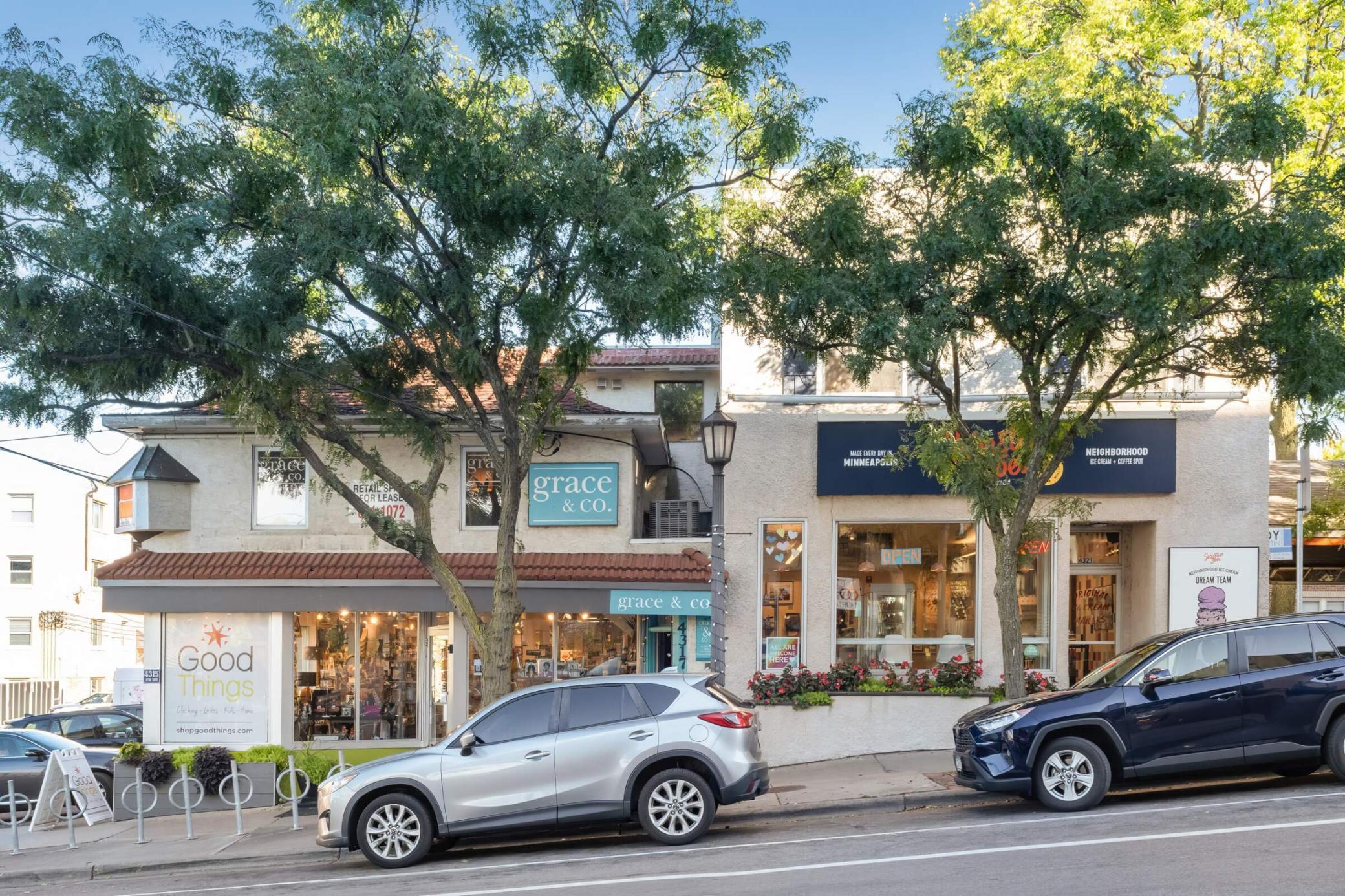 4425 Zenith Avenue S