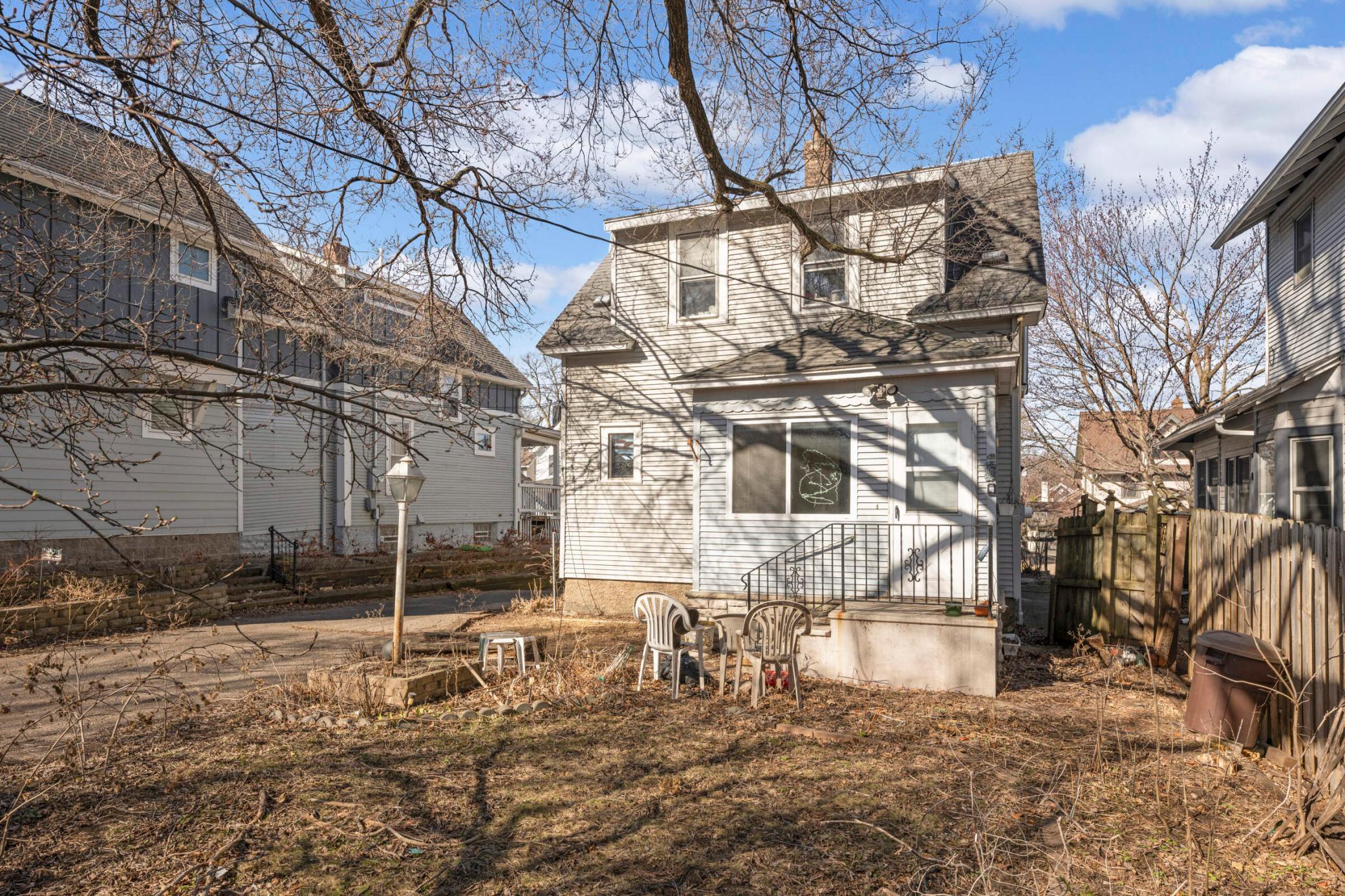 4425 Zenith Avenue S