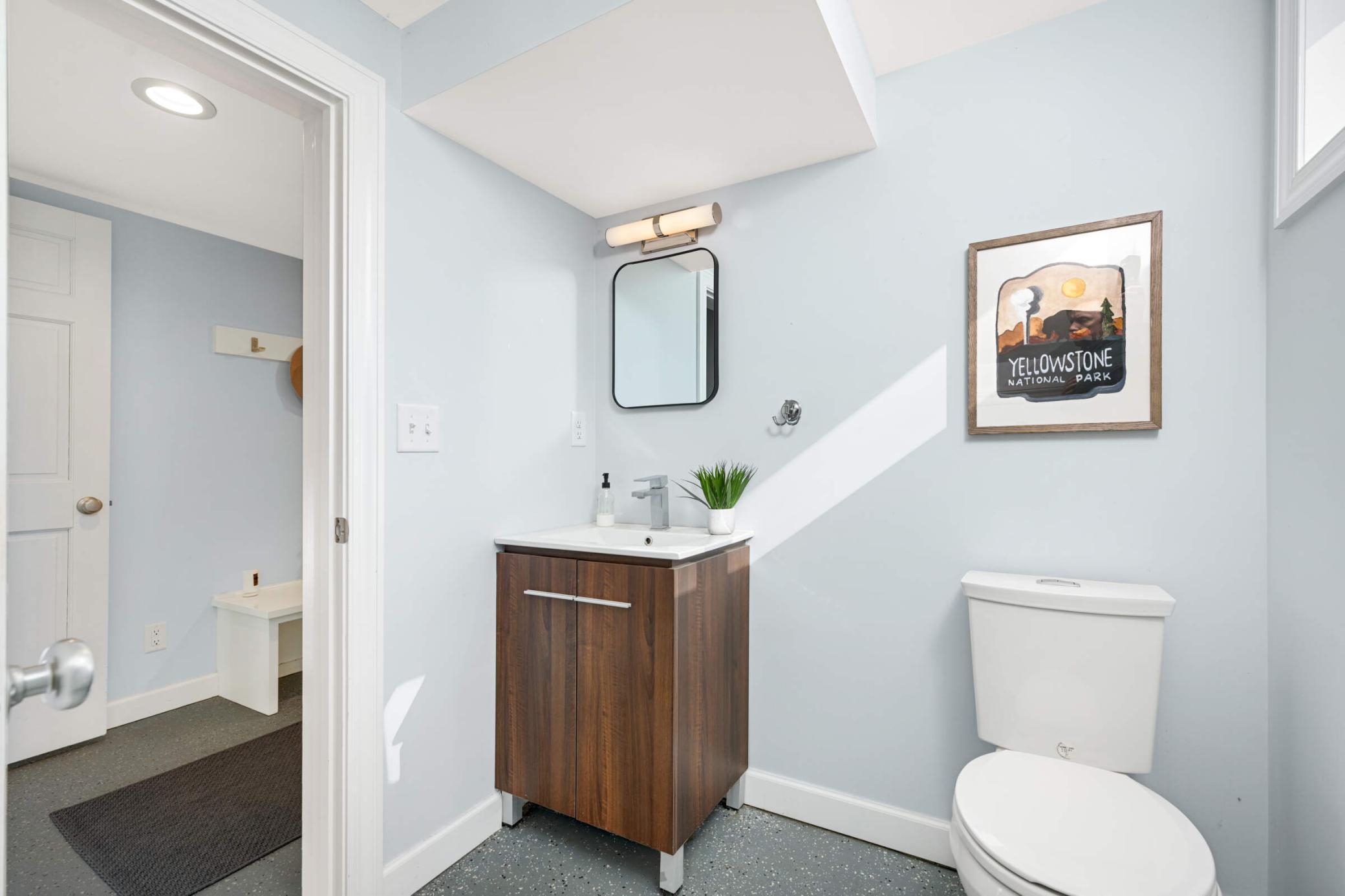 4421 Zenith Avenue S