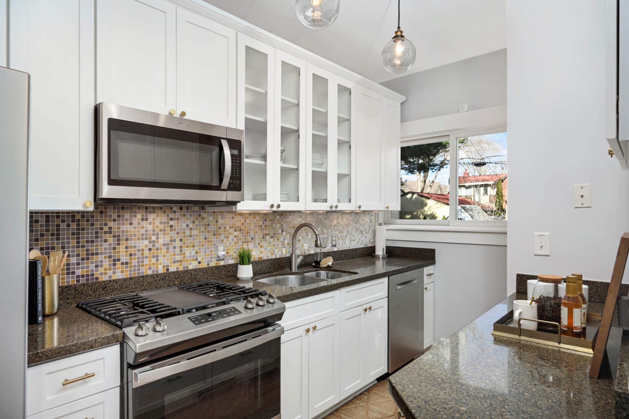 4421 Zenith Avenue S