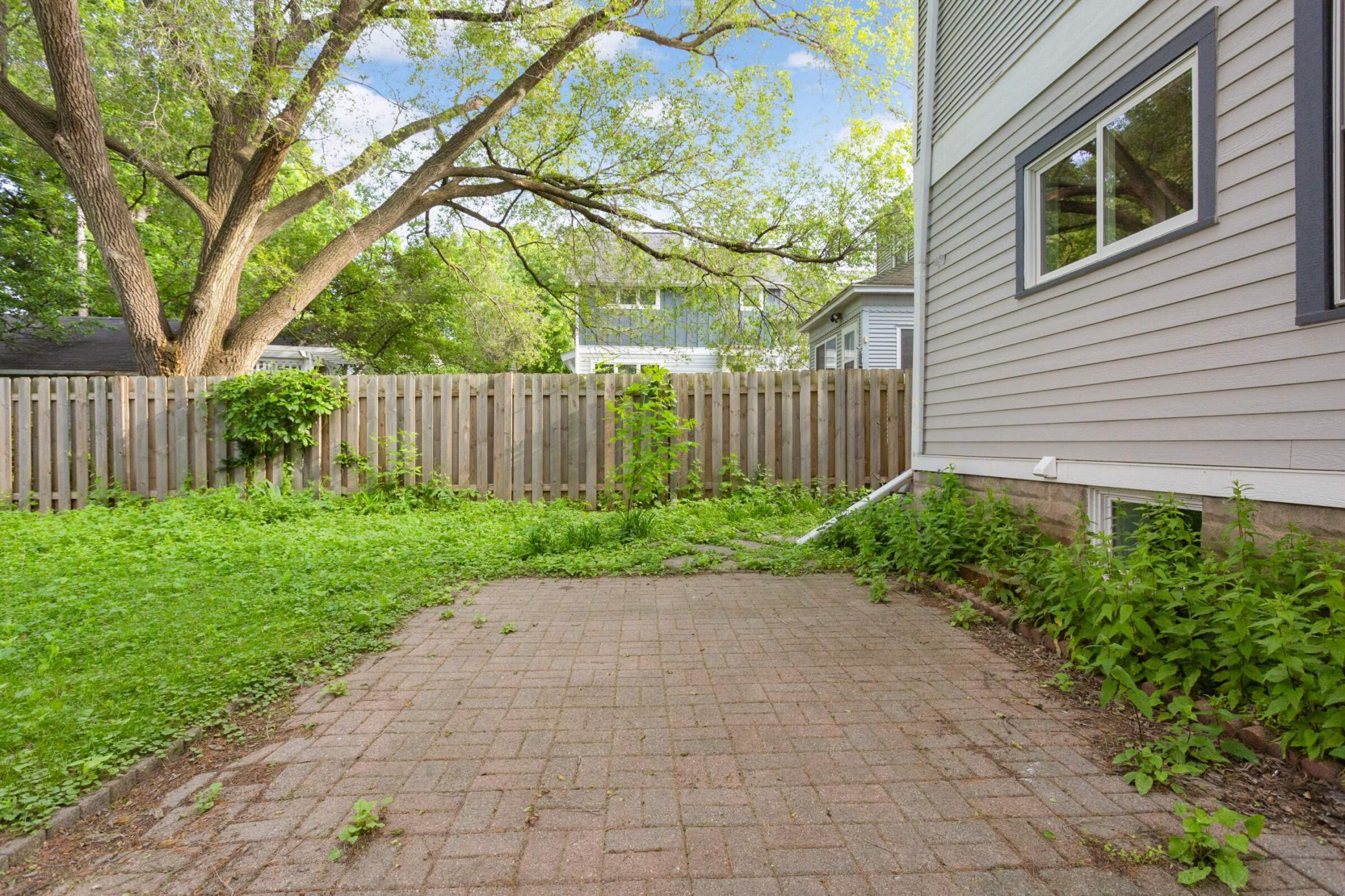 4421 Zenith Avenue S