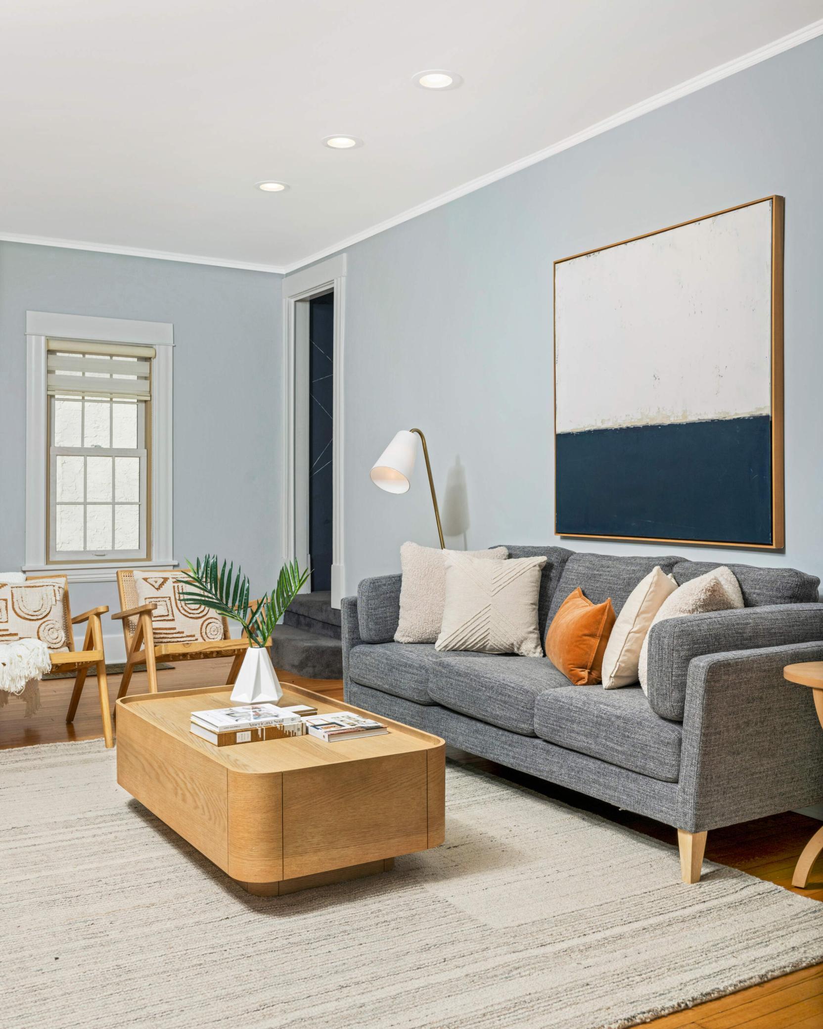 4421 Zenith Avenue S