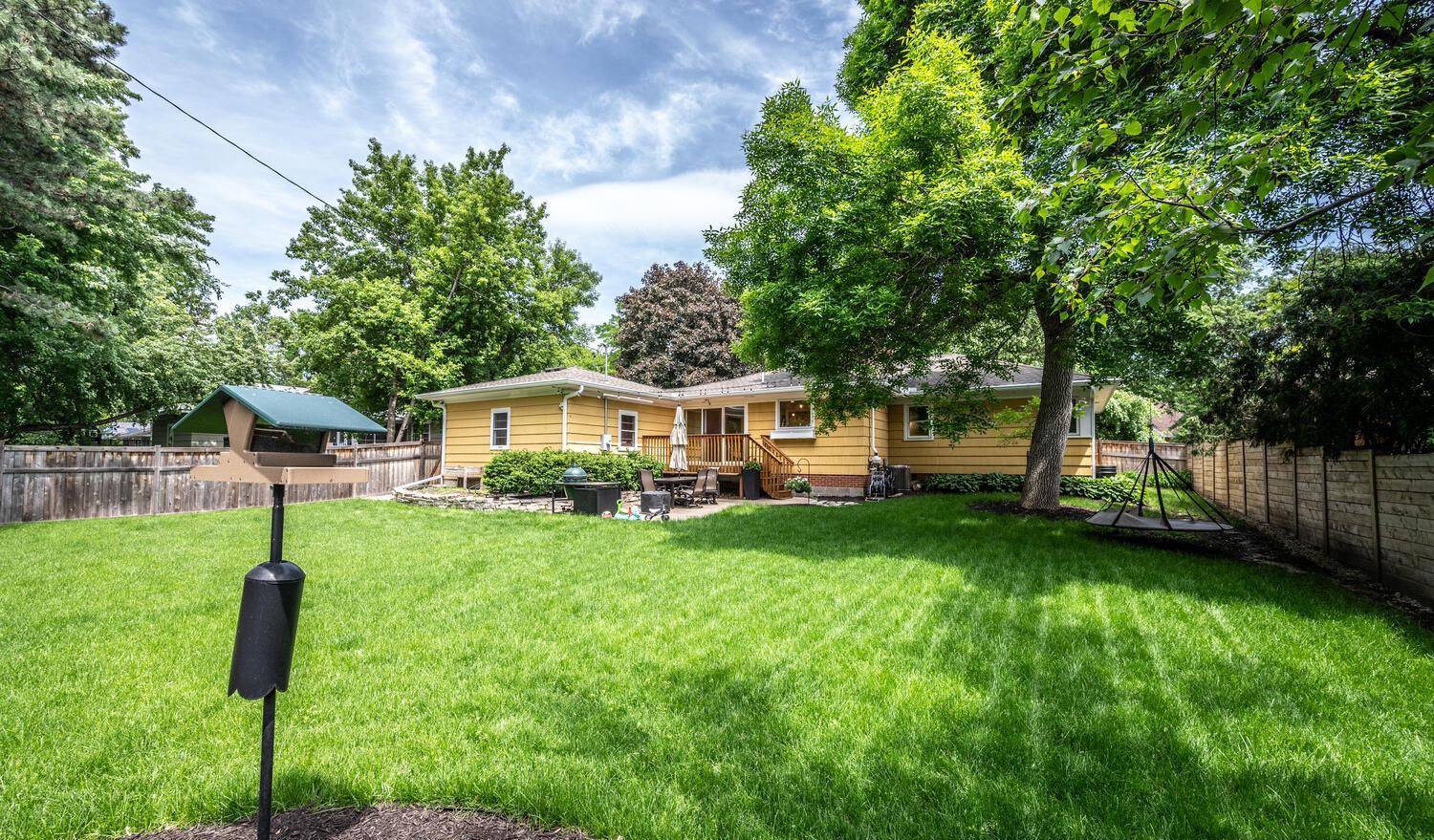 4026 Xerxes Avenue S