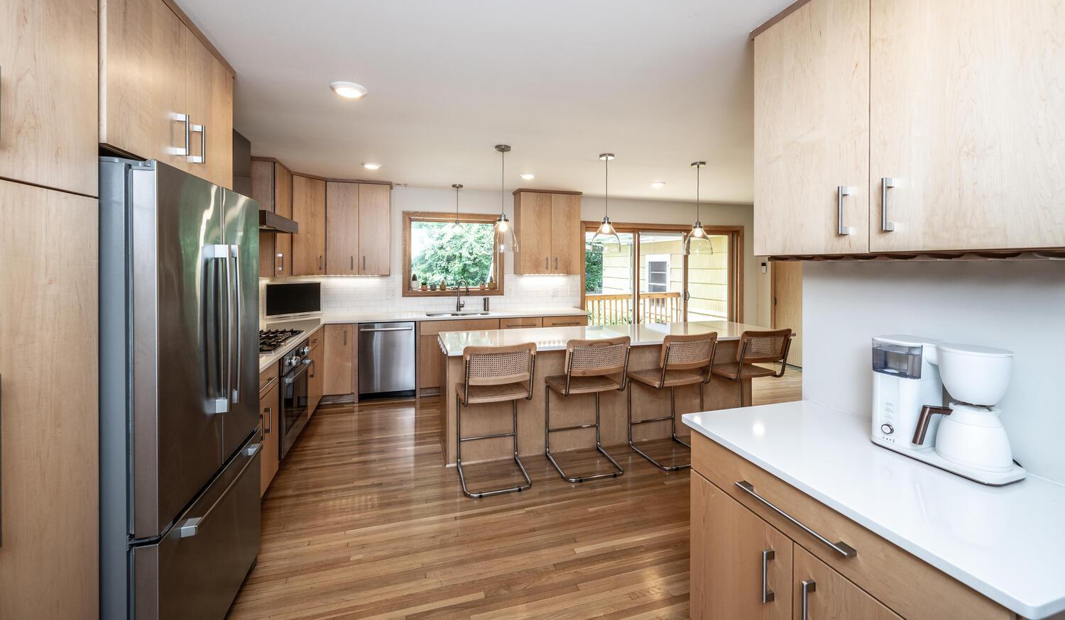 4026 Xerxes Avenue S