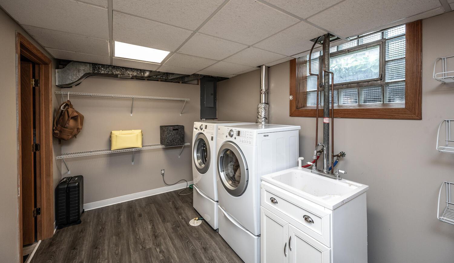 4026 Xerxes Avenue S