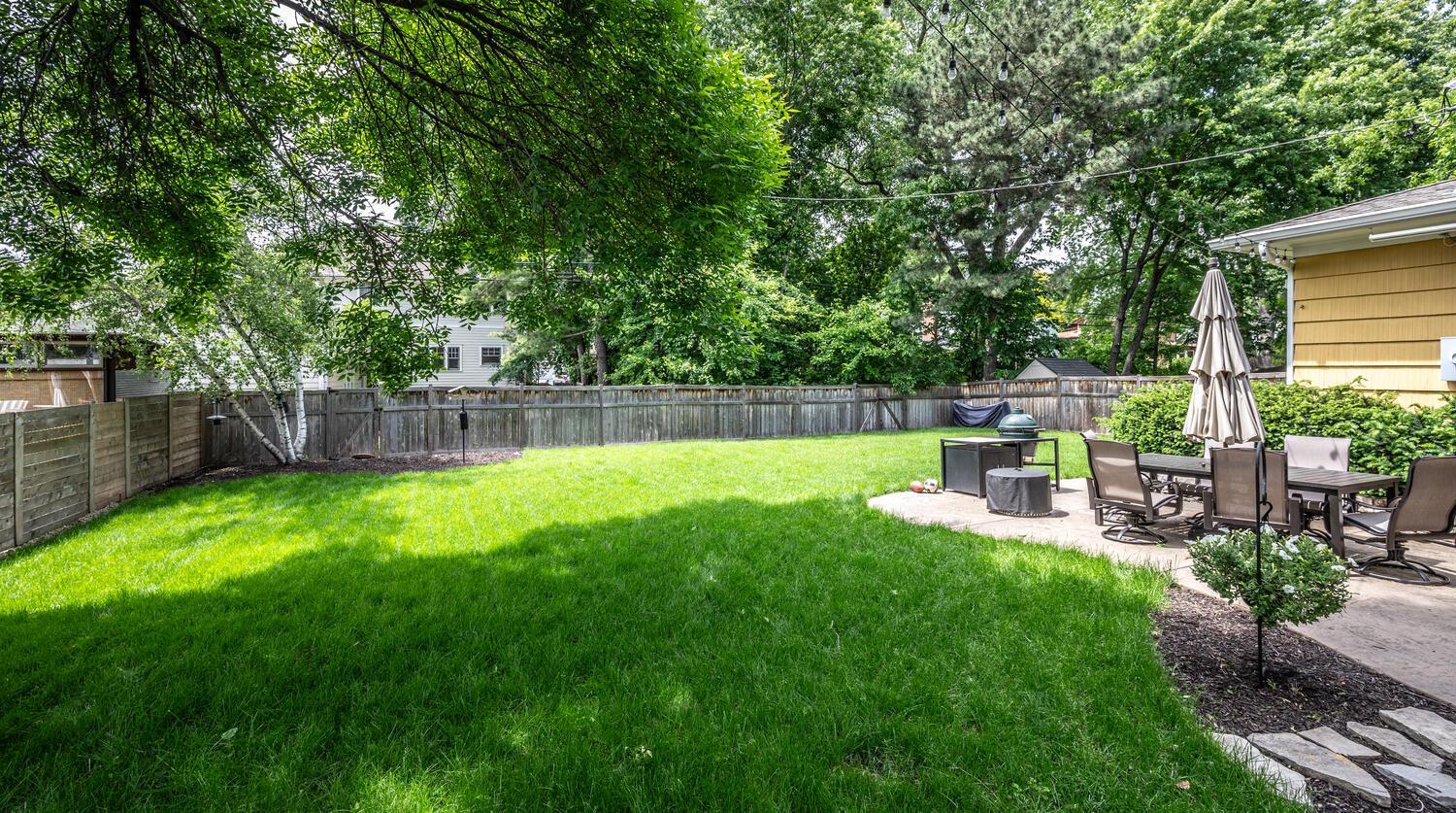 4026 Xerxes Avenue S