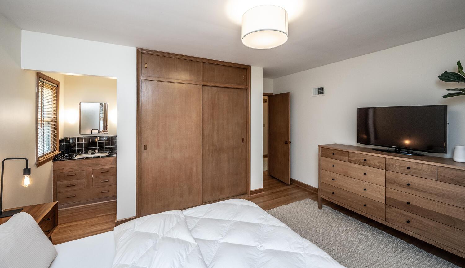 4026 Xerxes Avenue S