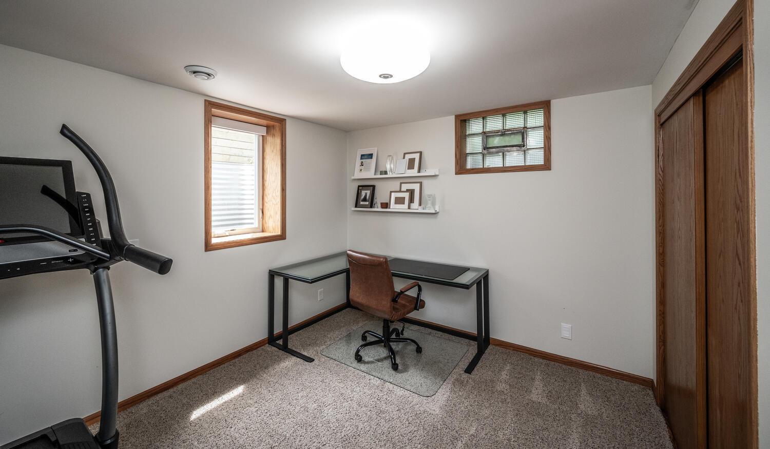 4026 Xerxes Avenue S