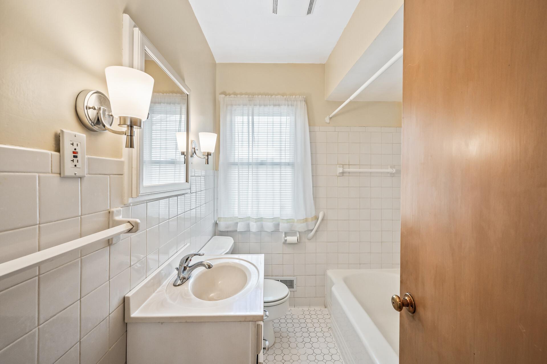 6632 Washburn Avenue S