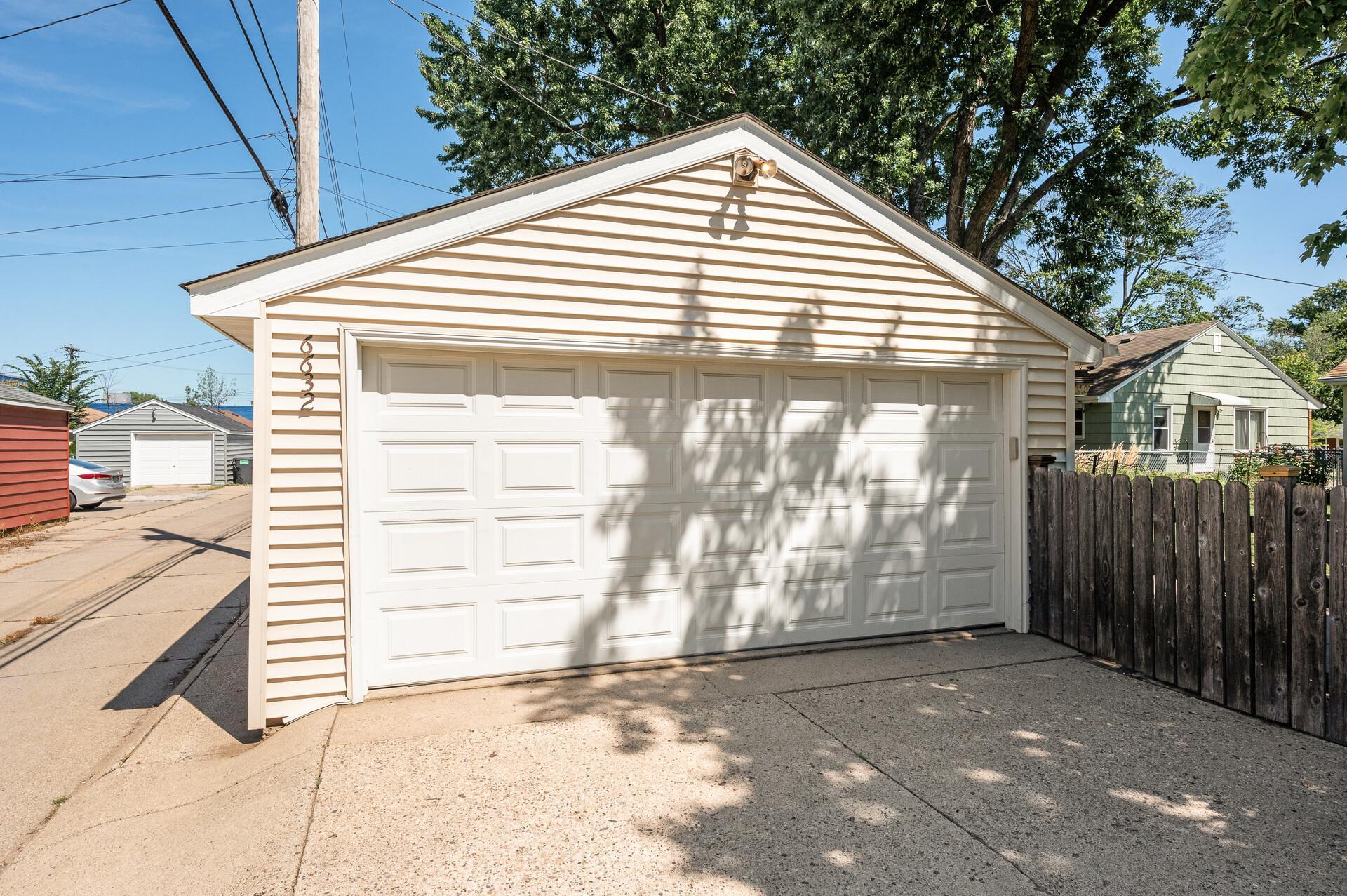 6632 Washburn Avenue S