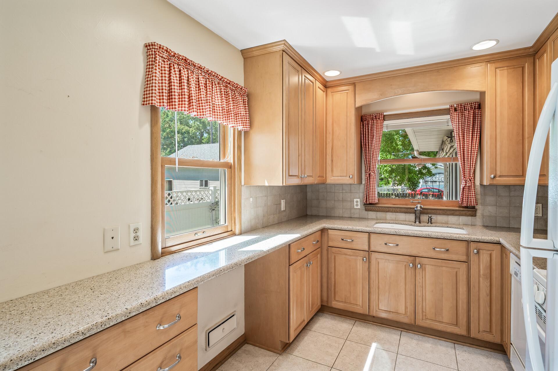 6632 Washburn Avenue S