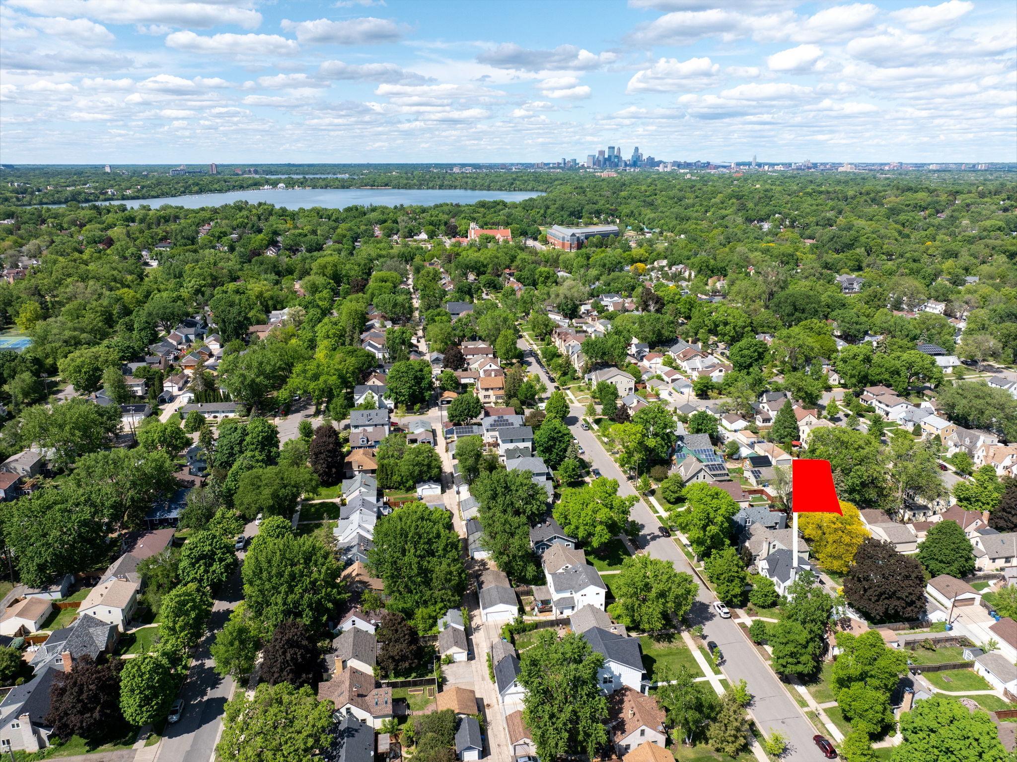 5341 Knox Avenue S