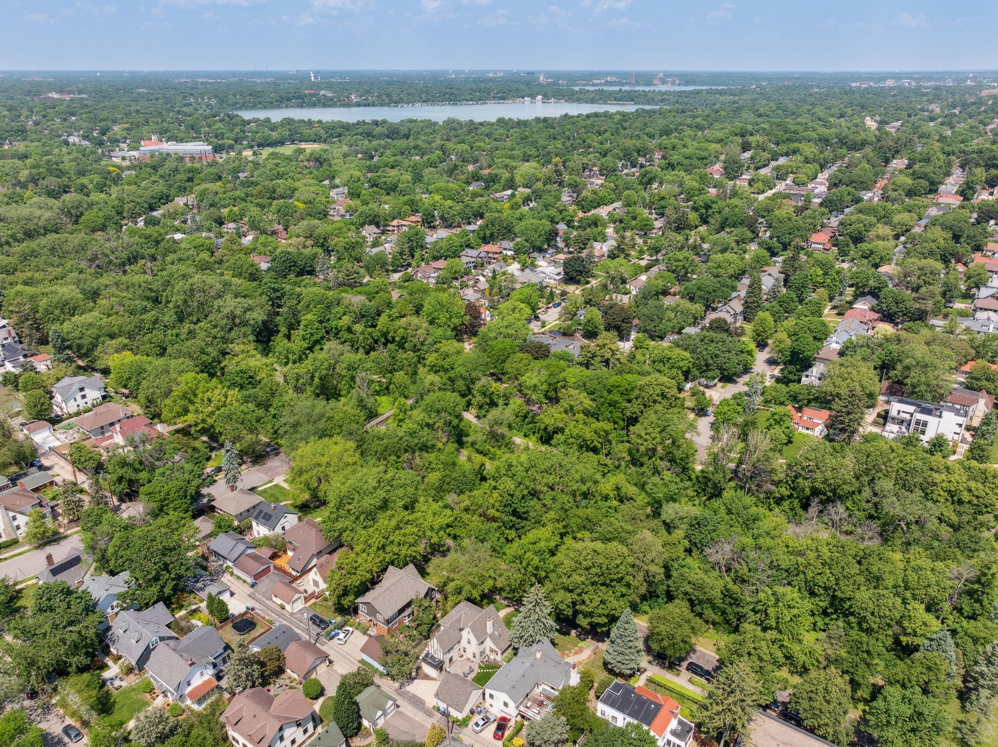 721 W Minnehaha Parkway