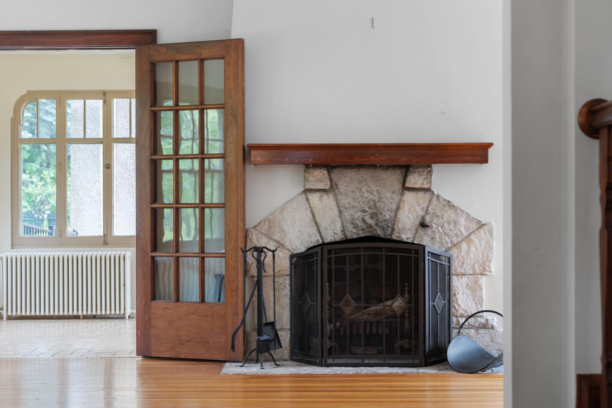 721 W Minnehaha Parkway