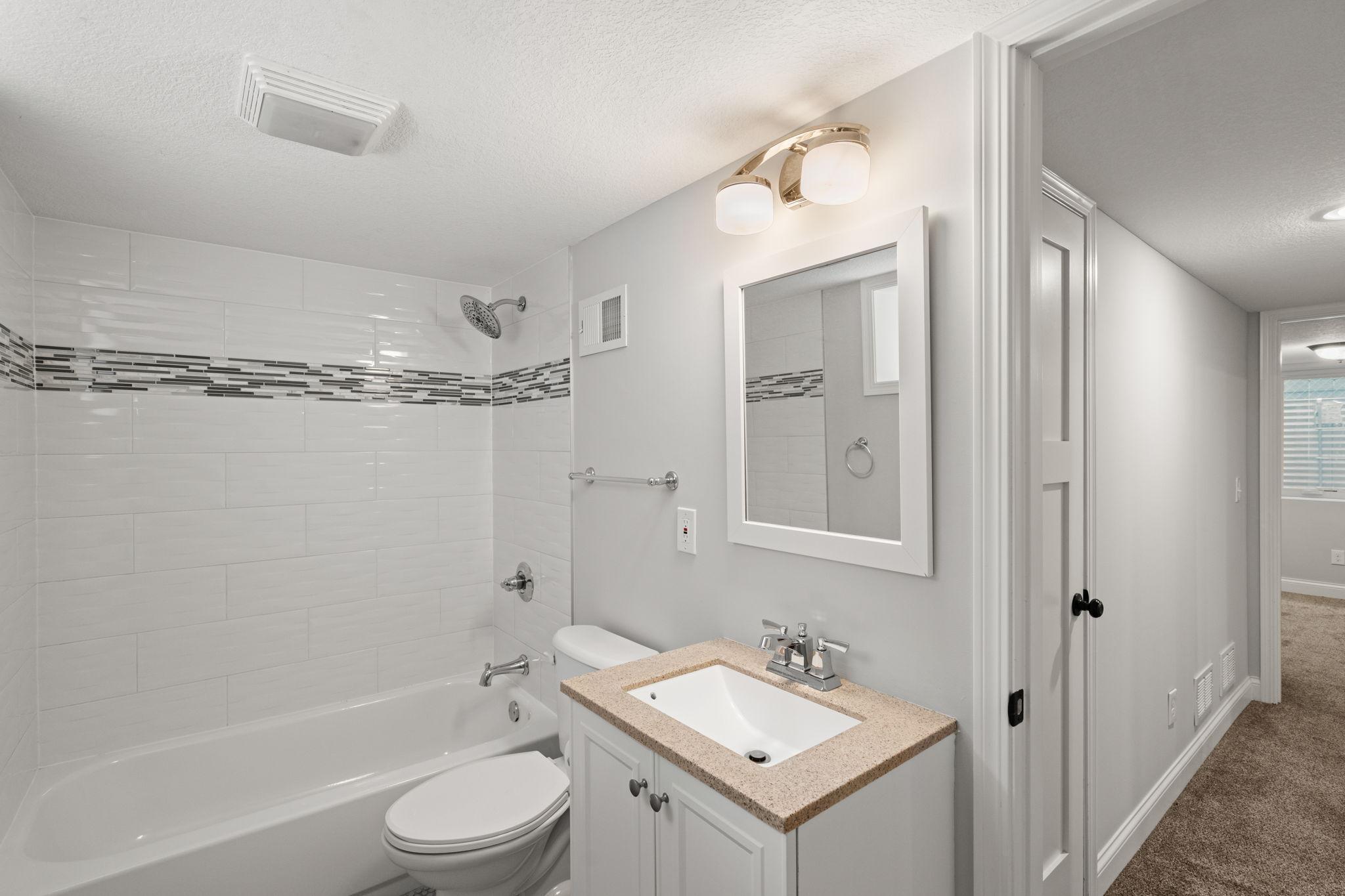 5925 Vincent Avenue S