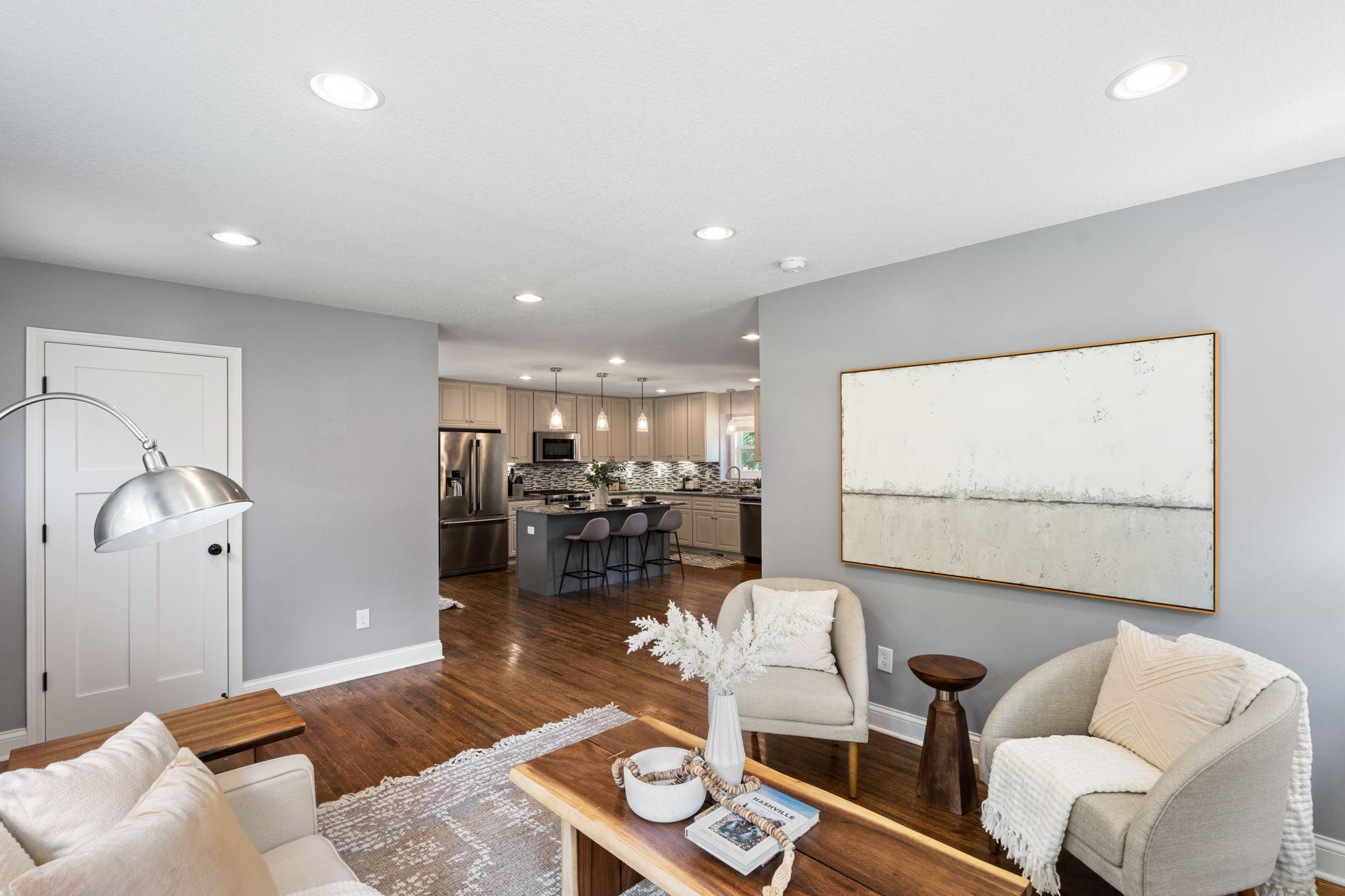 5925 Vincent Avenue S