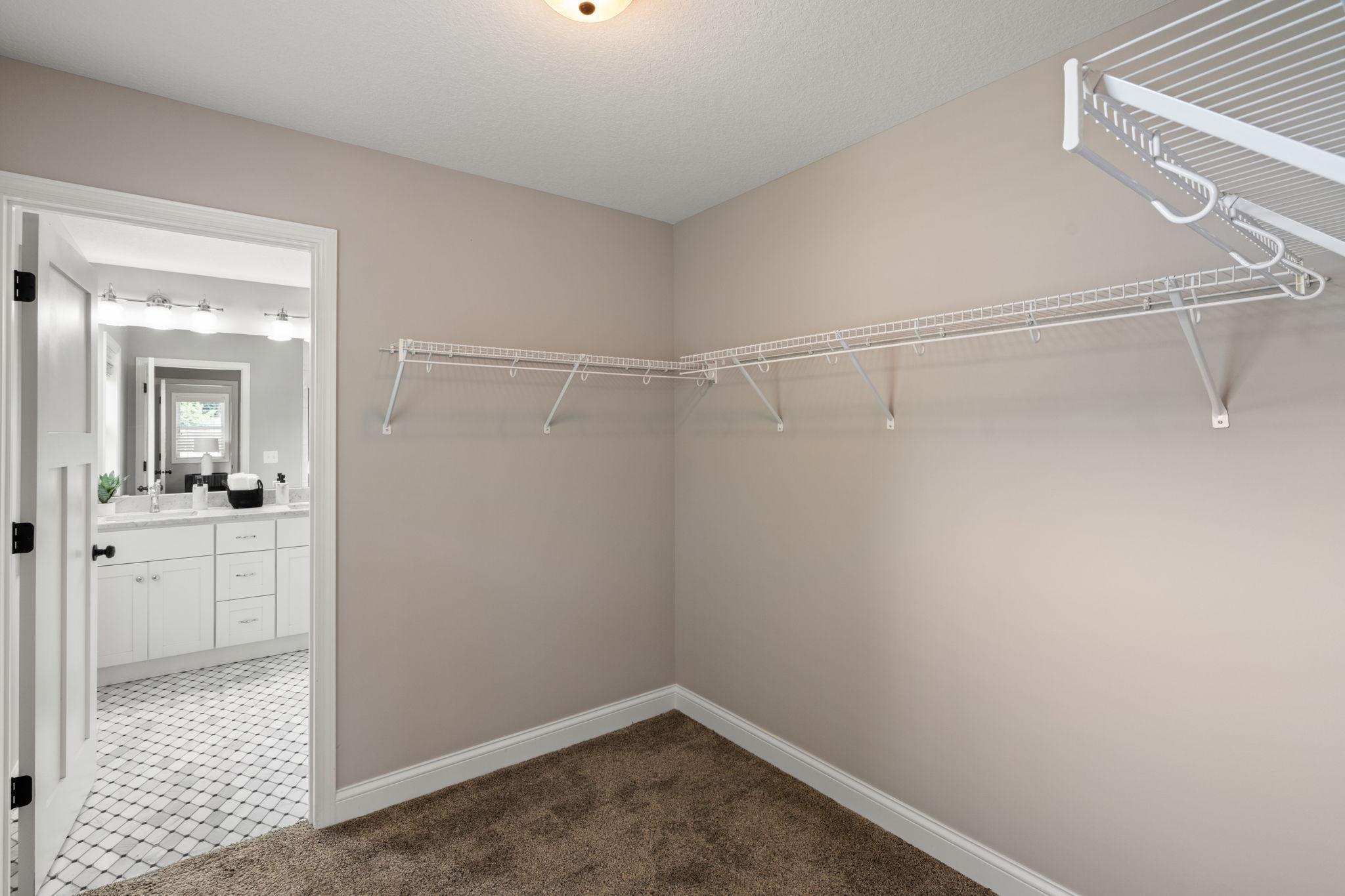 5925 Vincent Avenue S