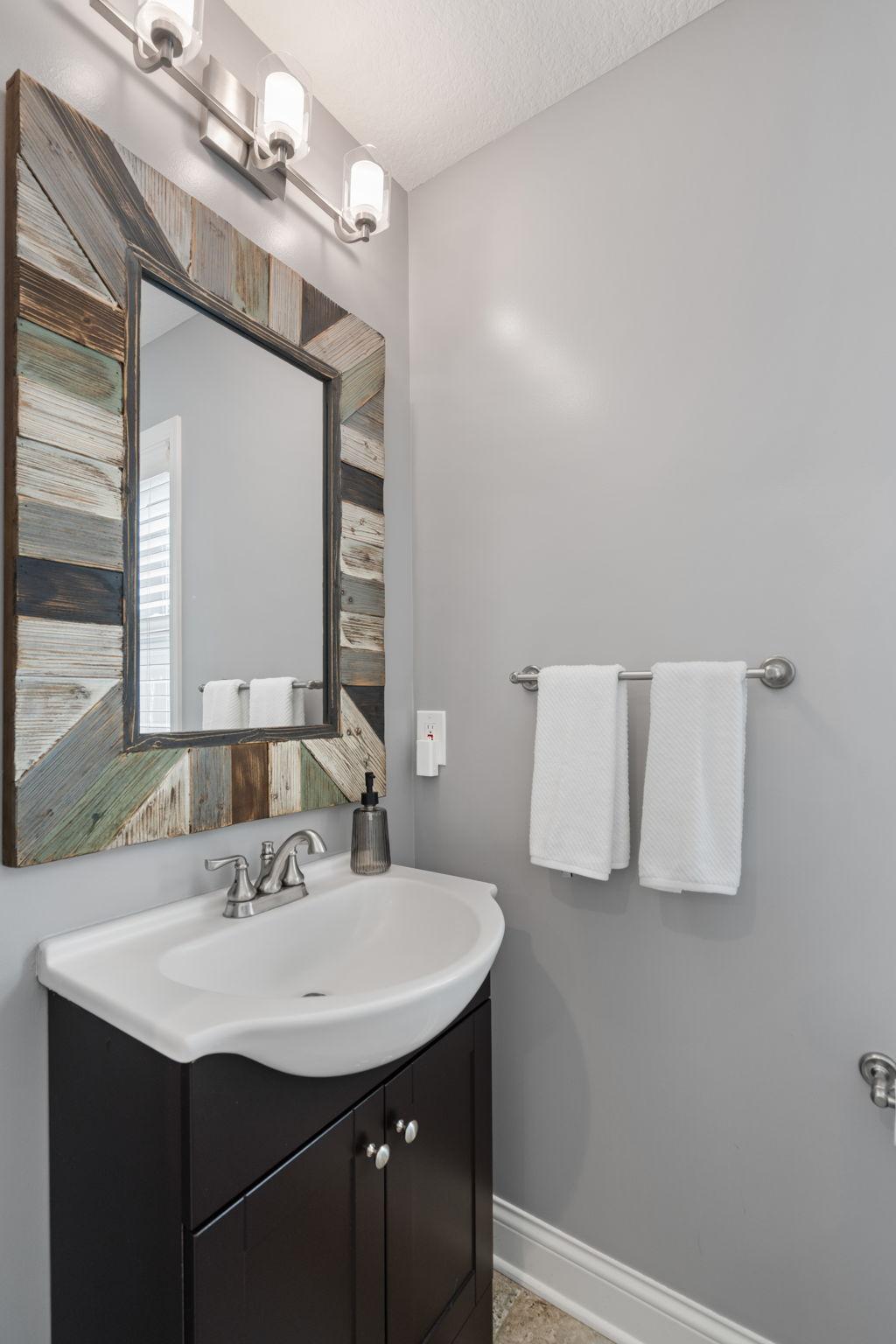 5925 Vincent Avenue S