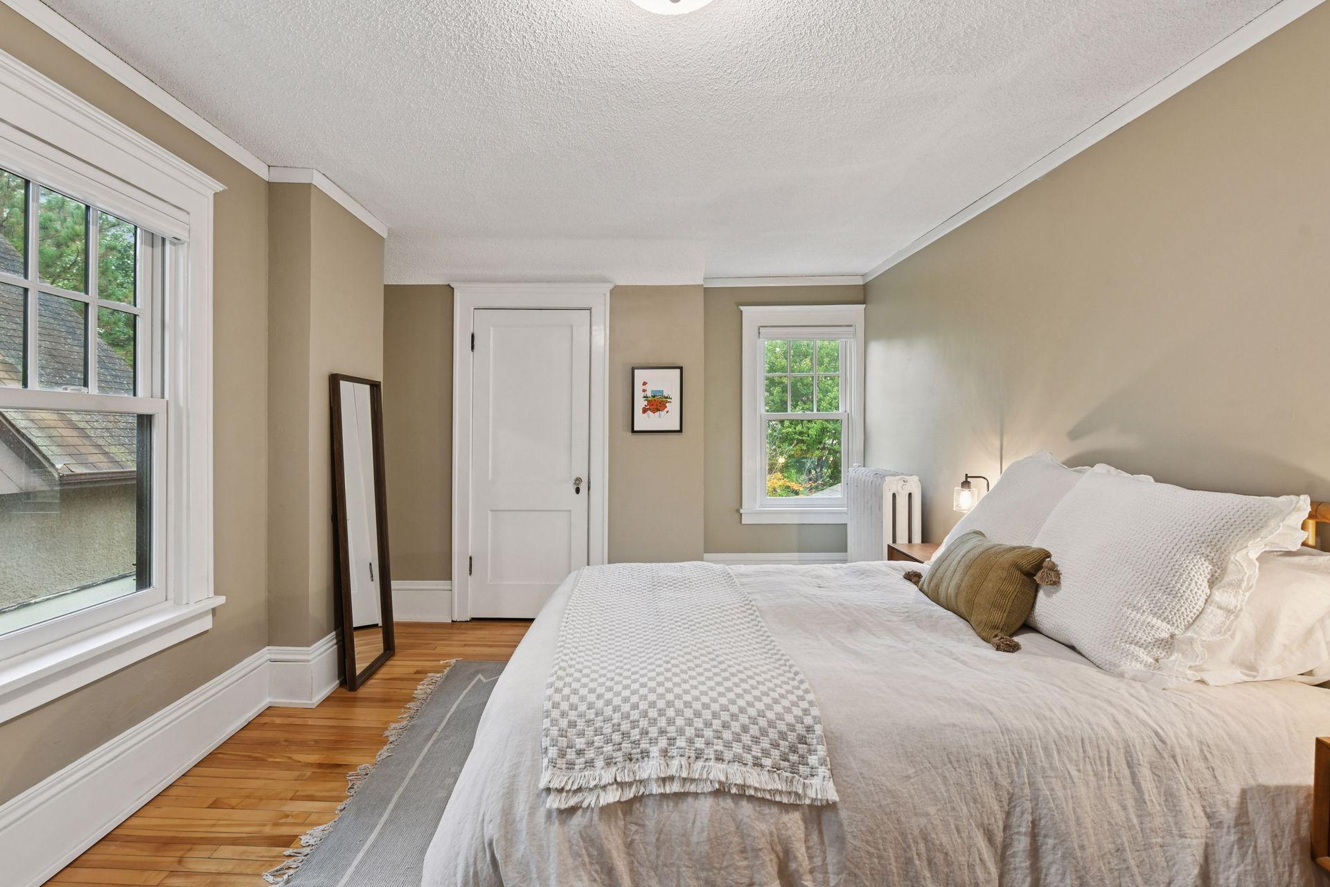 4031 Pleasant Avenue