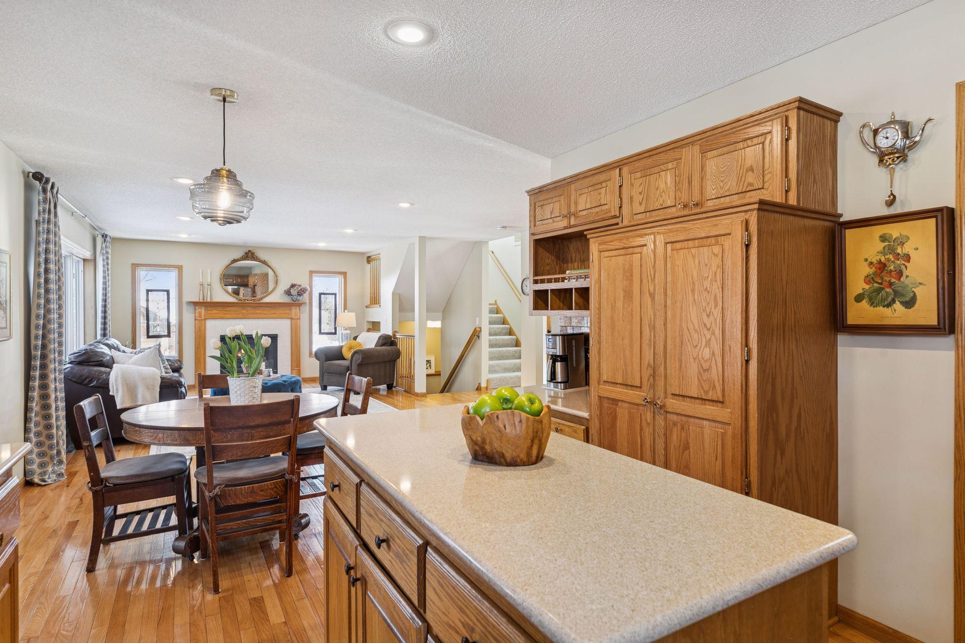 705 Valley View Court