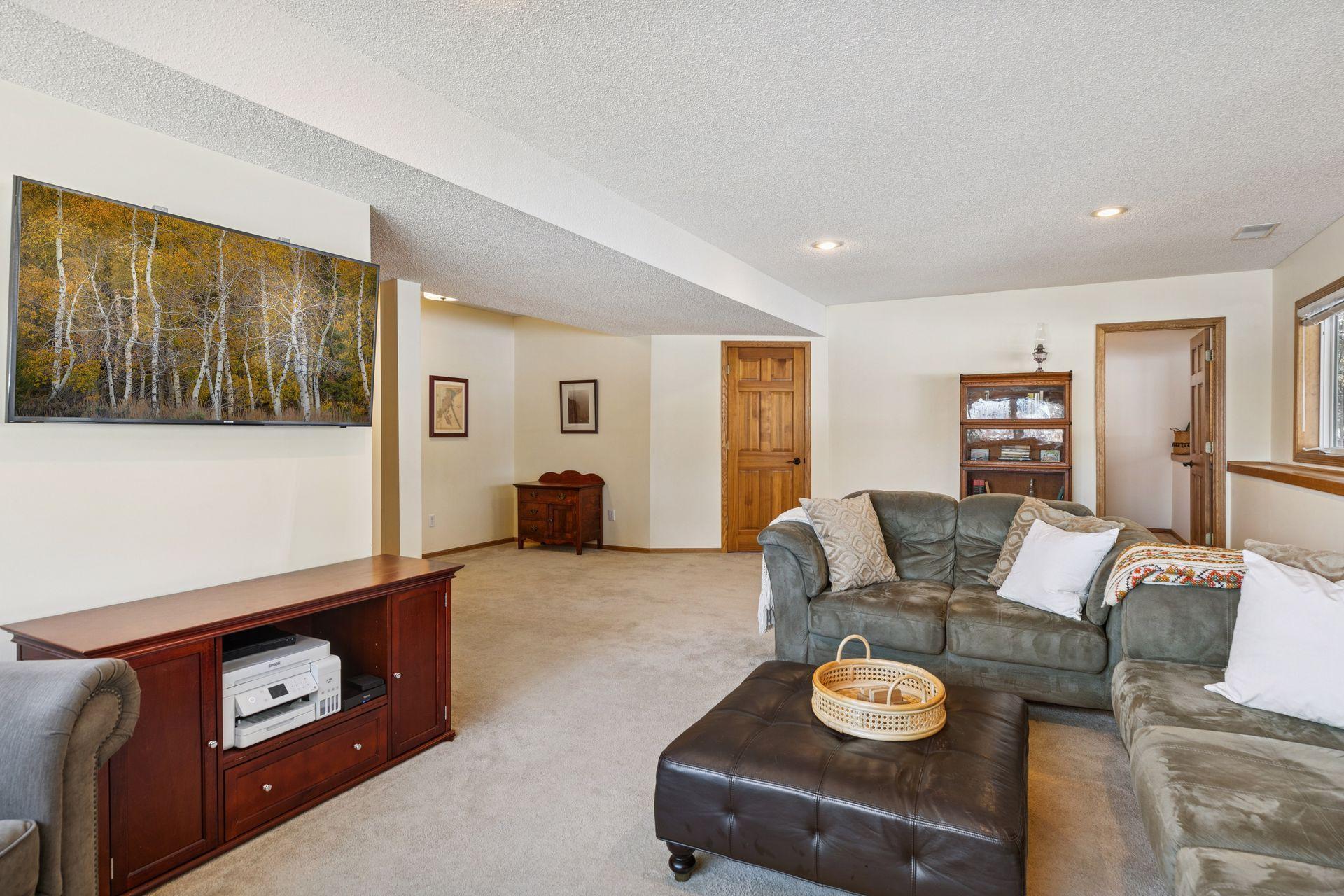 705 Valley View Court