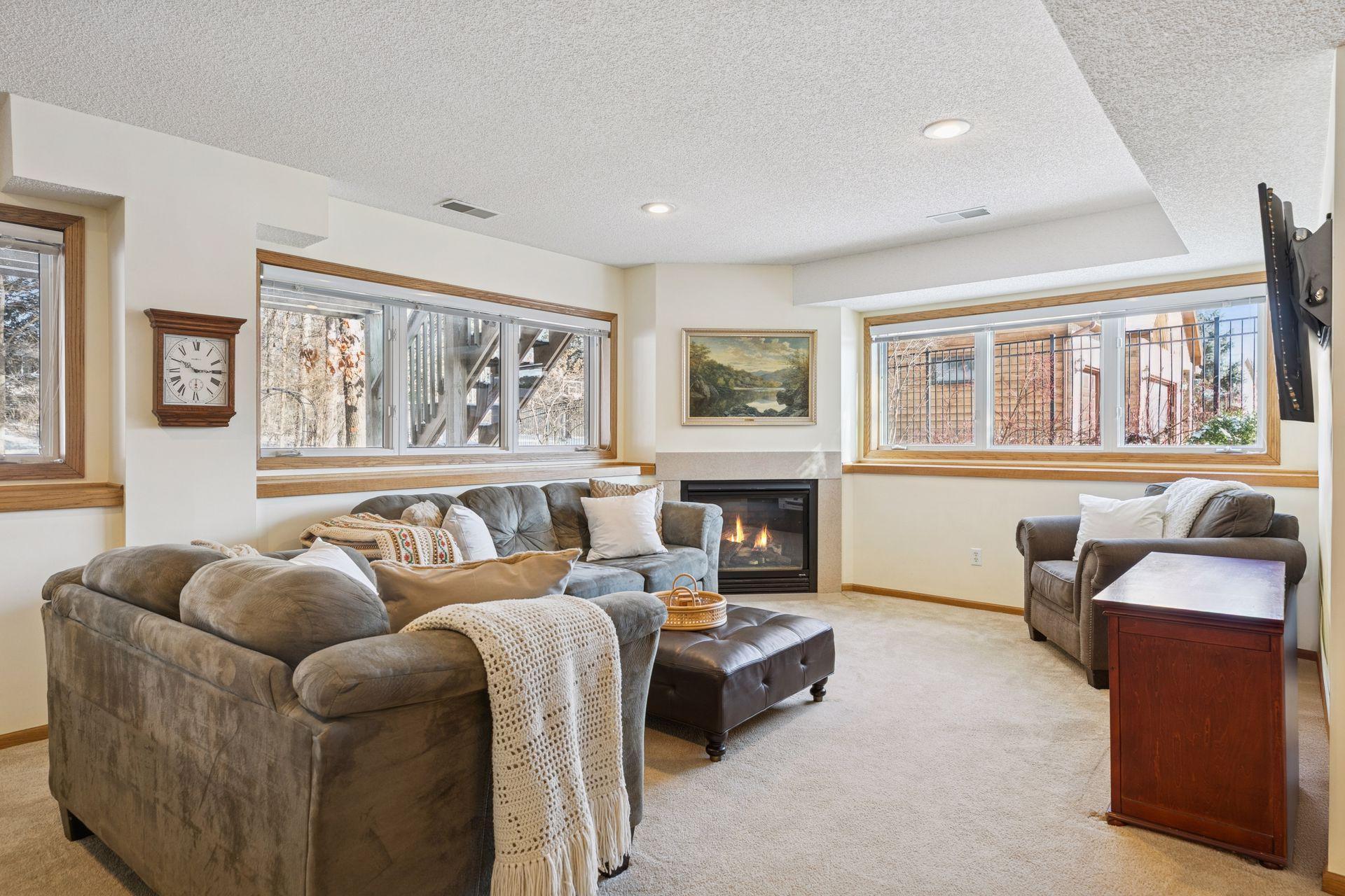 705 Valley View Court