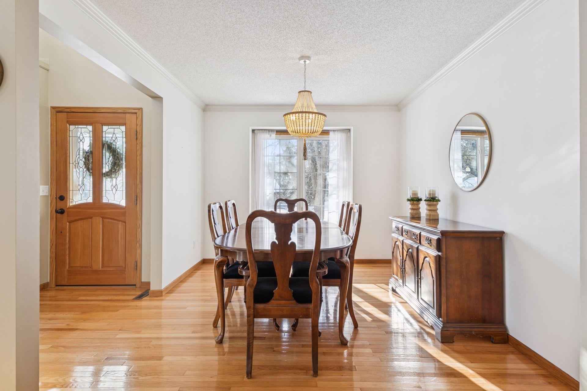 705 Valley View Court