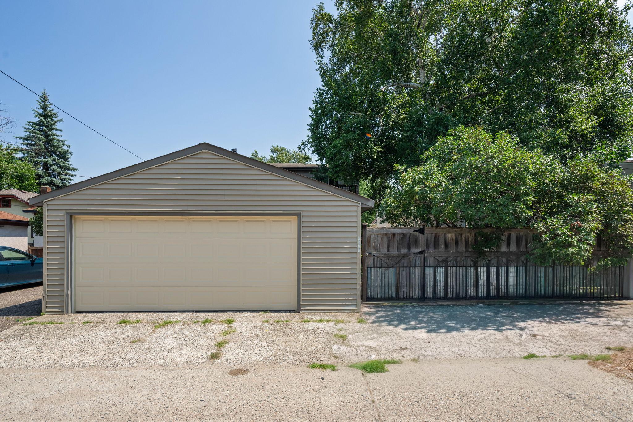 4612 Bloomington Avenue